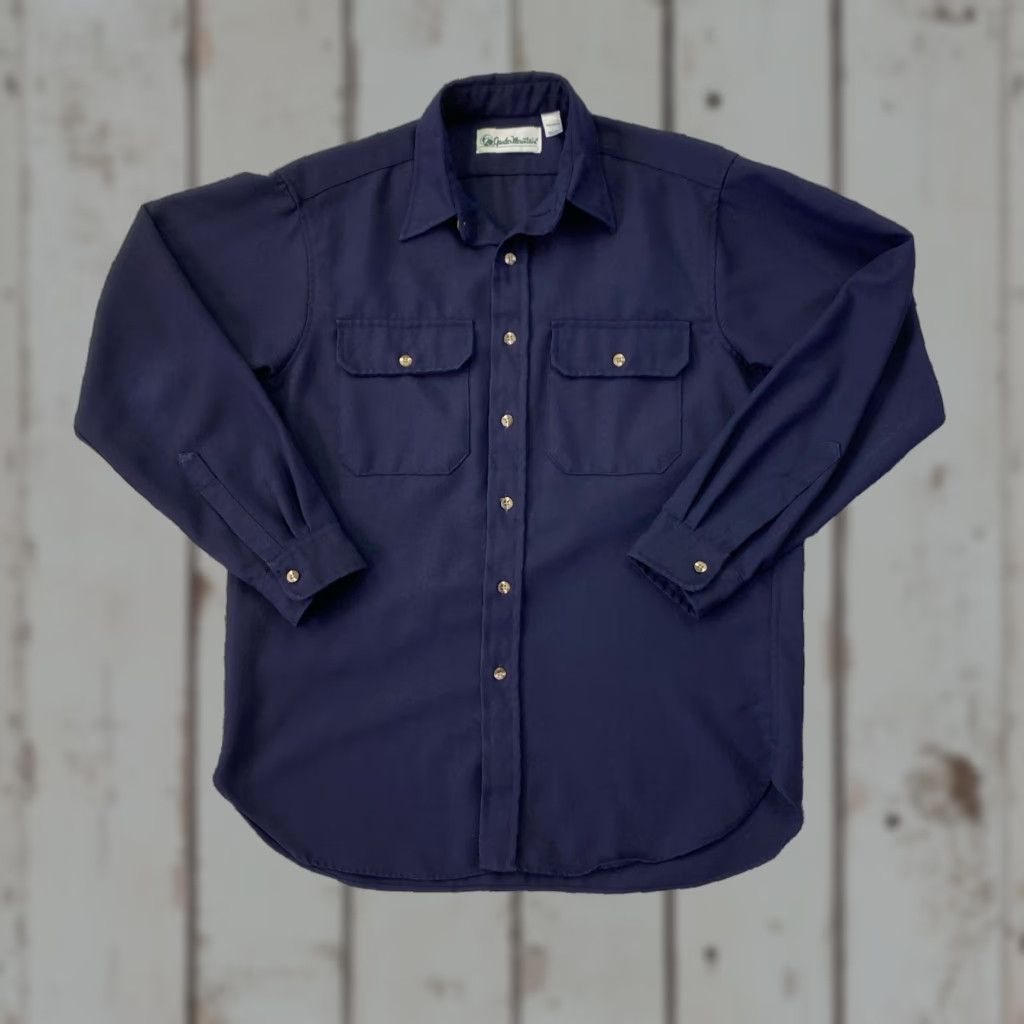 Vintage VINTAGE Gander Mountain Polyester Shirt Mens Heavyweight USA Made 90s L Blue Button-Up Long Sleeve Collared 90s Mens Large Size US L / EU 52-54 / 3 - 1 Thumbnail