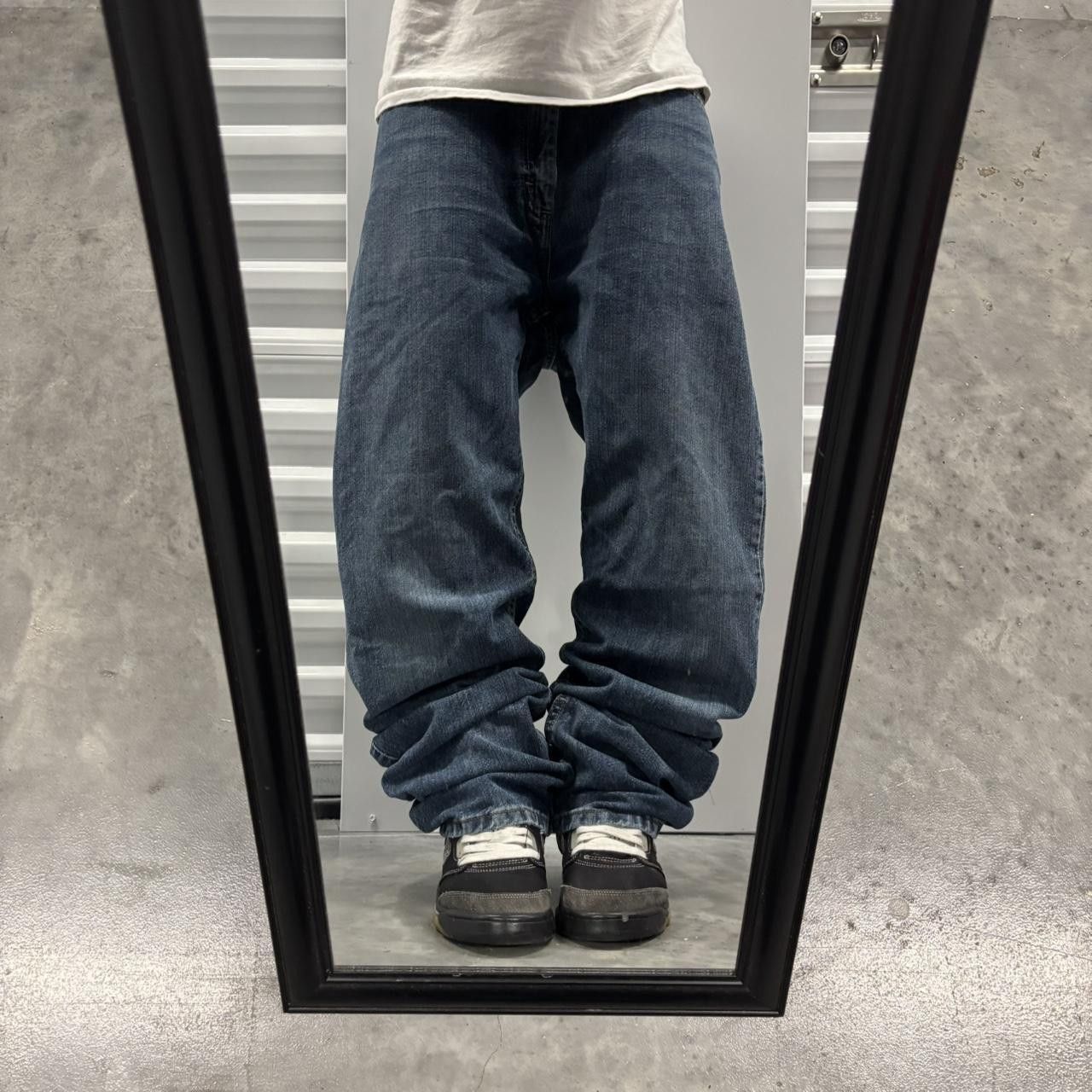 Japanese Brand × Vintage Crazy Vintage Y2K/2000s Grunge Dark Wash Essential Denim Jeans! Size US 36 / EU 52 - 1 Thumbnail