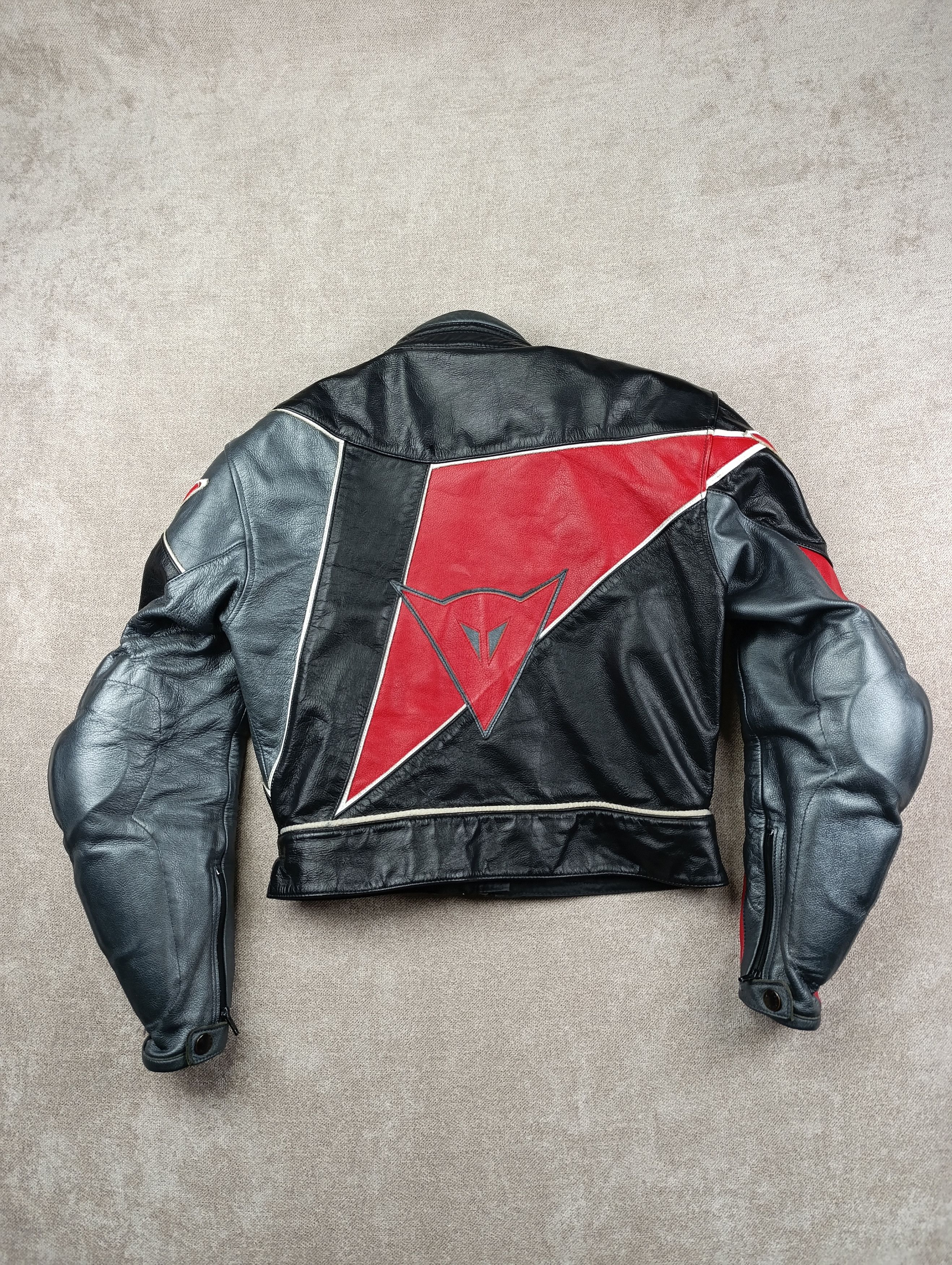 Dainese DAINESE WOMENS VINTAGE MOTORCYCLE #2 LEATHER JACKET Size M / US 6-8 / IT 42-44 - 19 Thumbnail