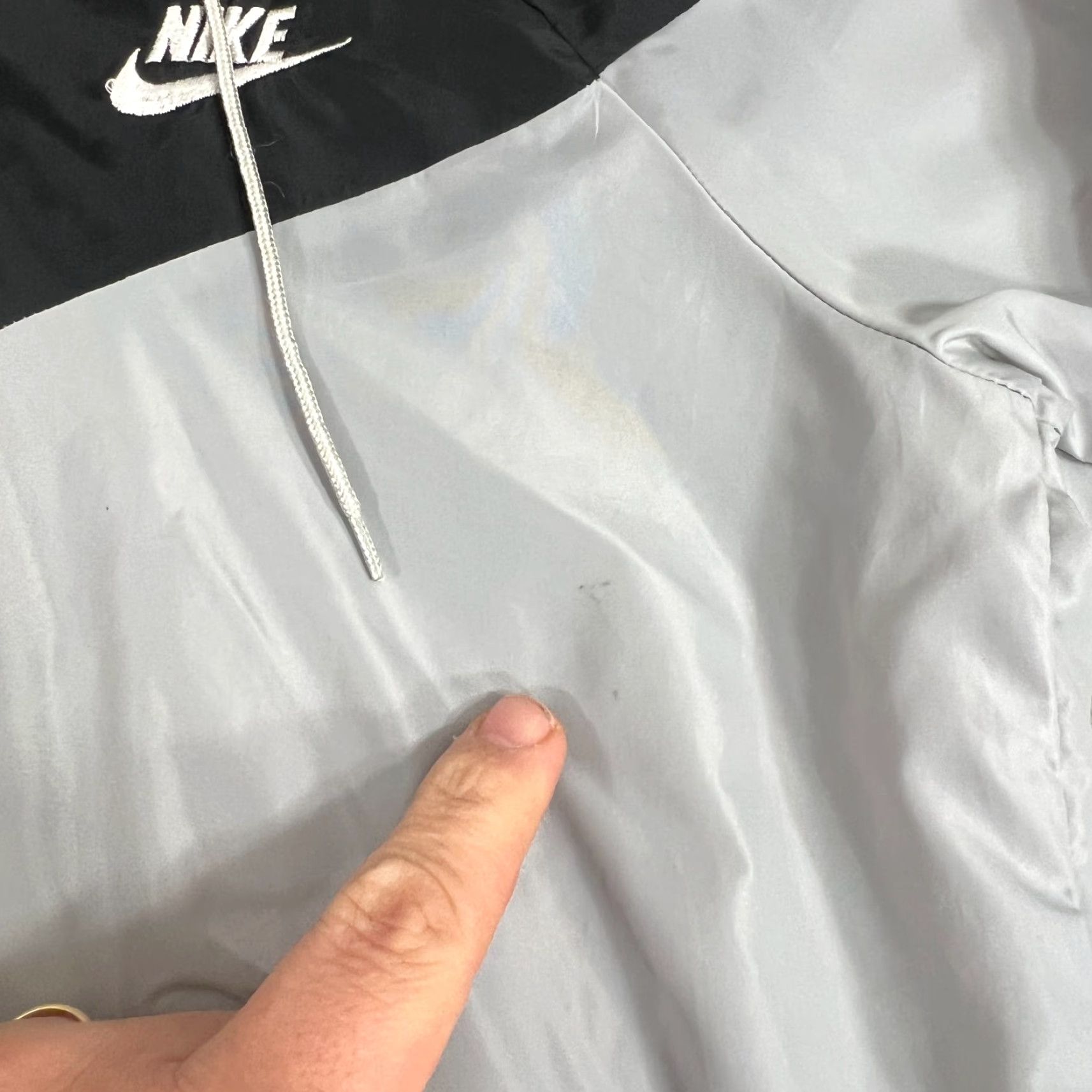 Nike VTG Nike Black Colorblock Jacket Windbreaker Mens S Hooded 90s Logo Zip Nylon Mid-Length Lightweight Casual Streetwear Size US S / EU 44-46 / 1 - 4 Thumbnail
