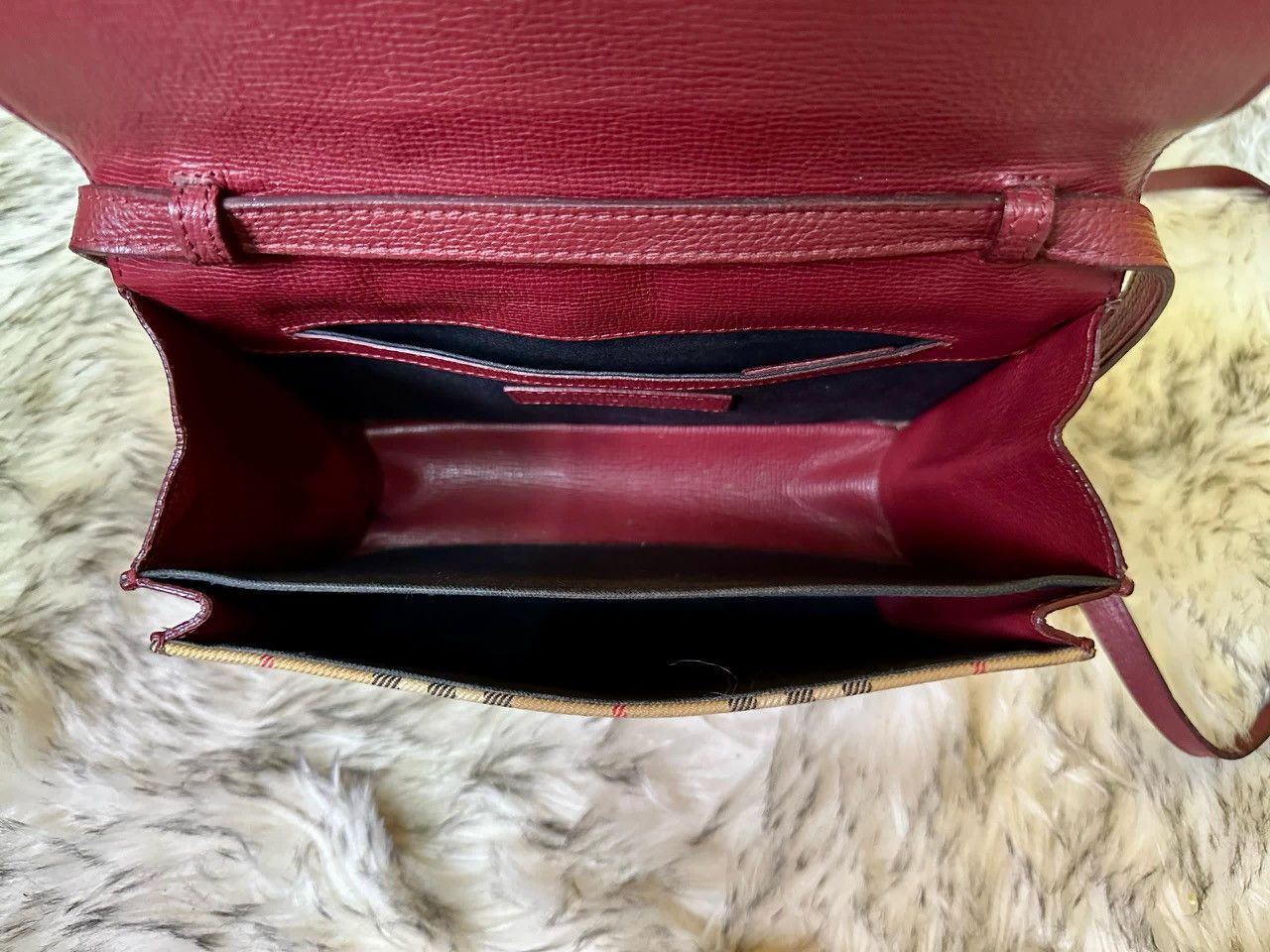 Burberry Authentic Burberry Macken Vintage Check Crossbody Bag Size ONE SIZE - 8 Thumbnail