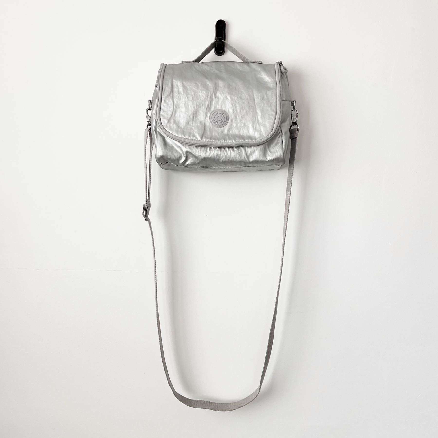 Vintage Amazing Vintage Kipling Silver Shoulder Bag Size ONE SIZE - 1 Thumbnail