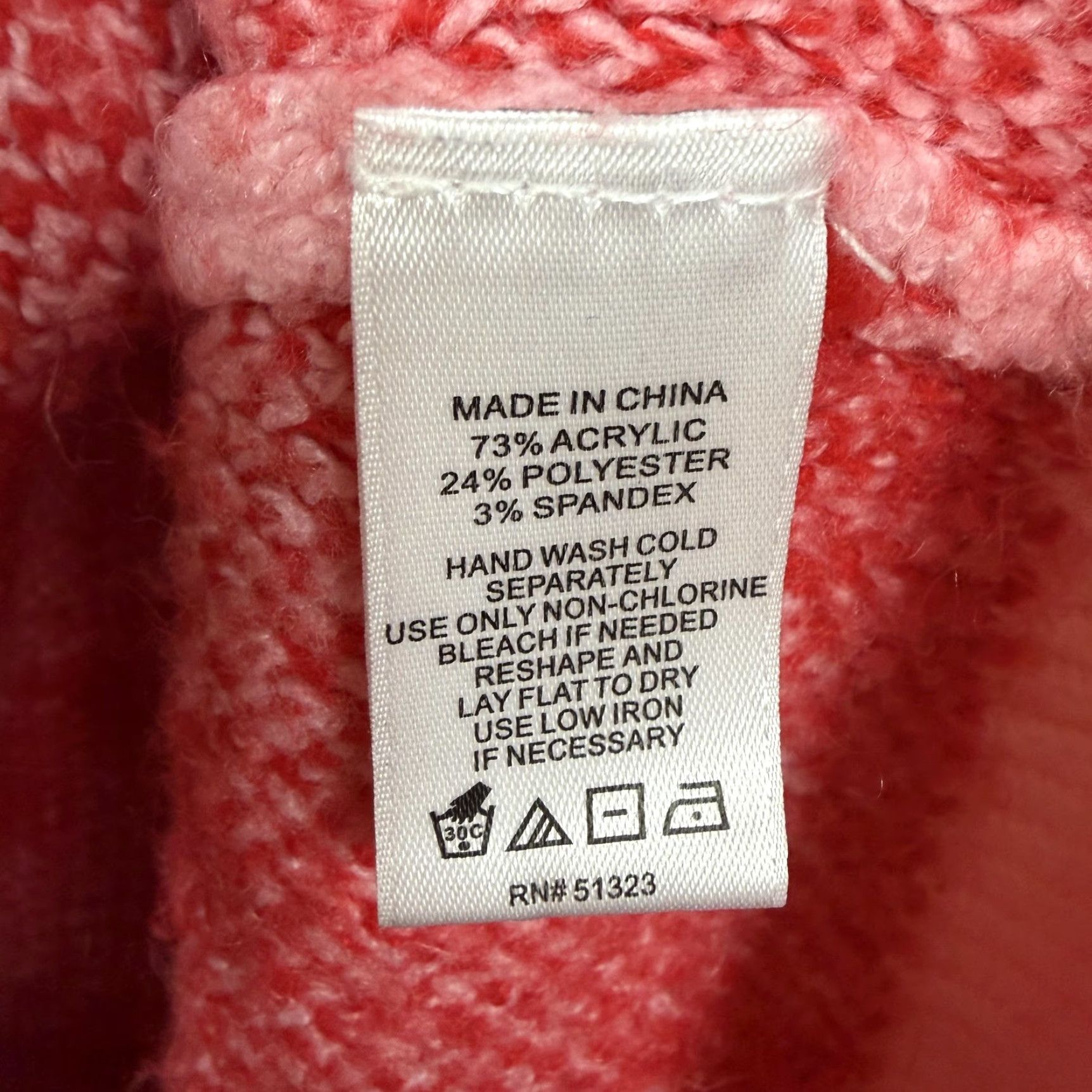 Vintage CeCe Sweater Women M Pink Red Heart Print Knit Crew Neck Long Sleeve Pullover Casual Retro Preppy Lovercore Vintage No Size M / US 6-8 / IT 42-44 - 6 Thumbnail