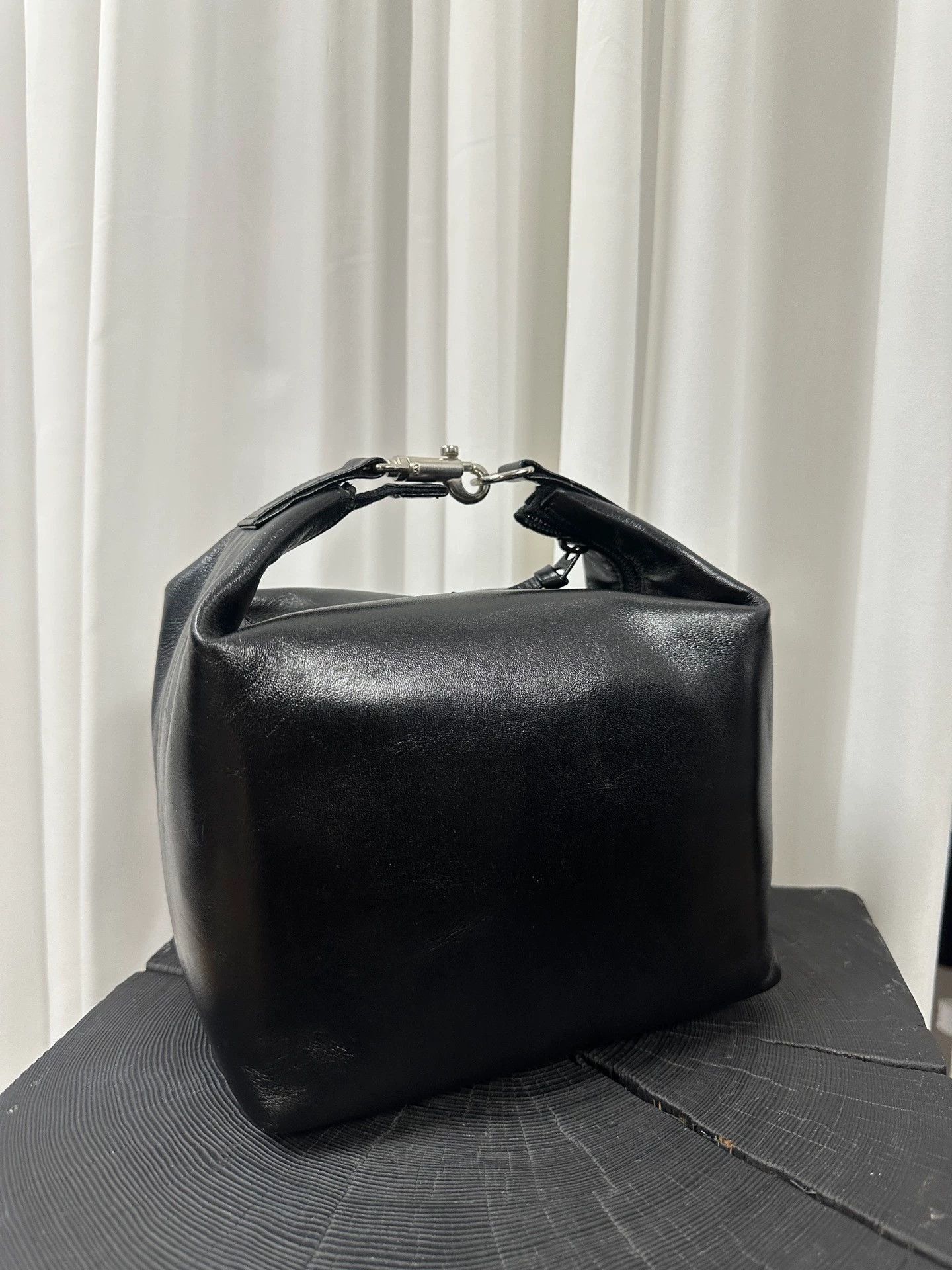 Yohji Yamamoto Black Leather Handbag with Top Handle Size ONE SIZE - 1 Thumbnail