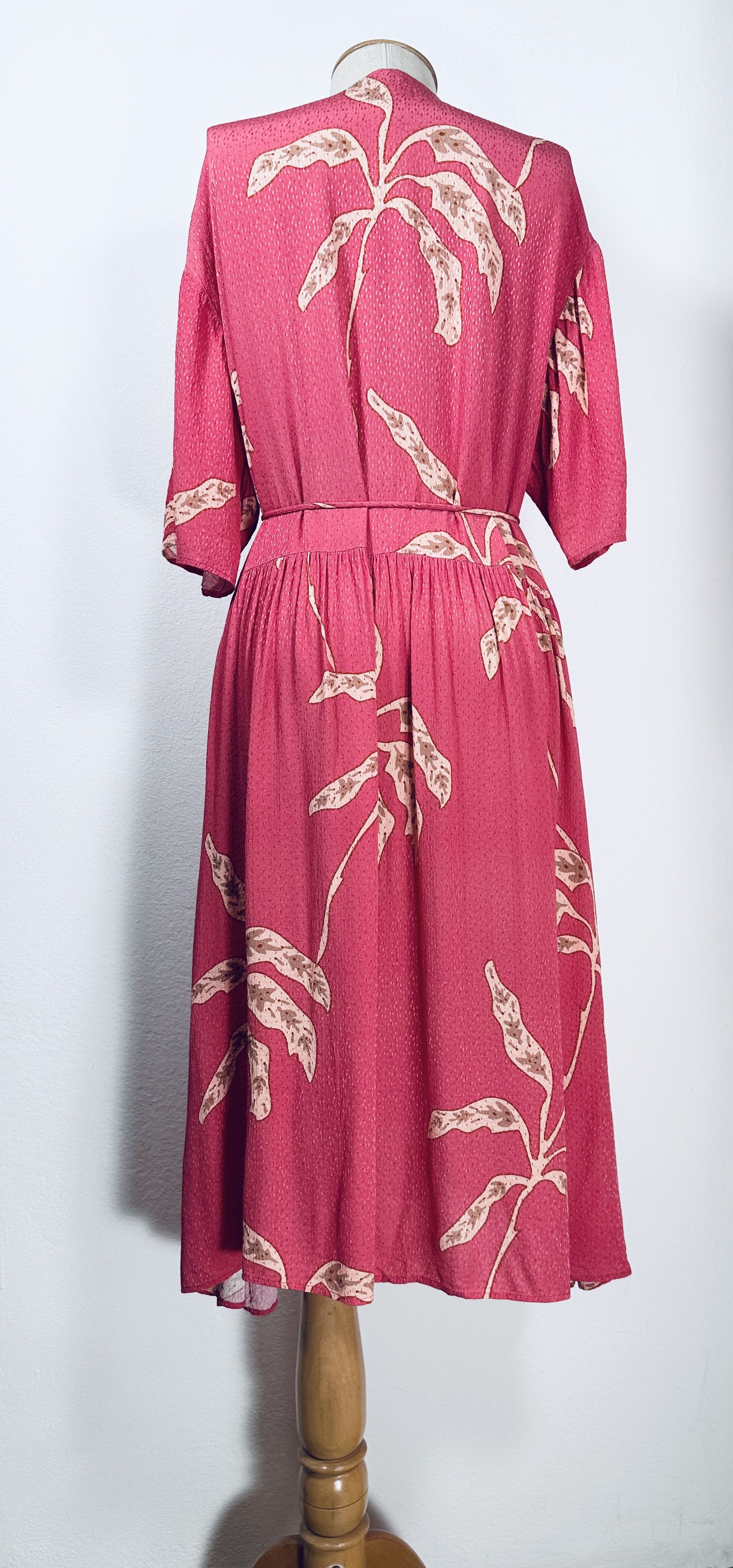 Designer Stella Nova Pink Dress Size S / US 4 / IT 40 - 3 Thumbnail