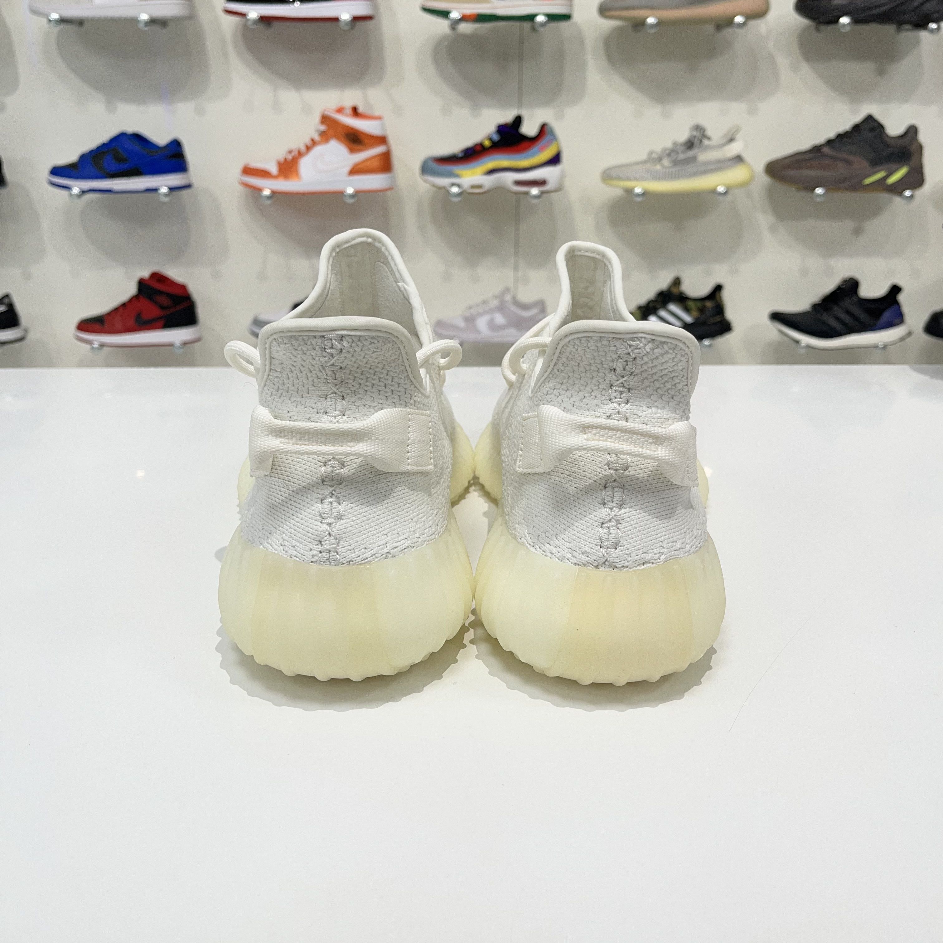 Adidas Adidas Yeezy Boost 350 V2 Cream Size US 11 / EU 44 - 5 Thumbnail