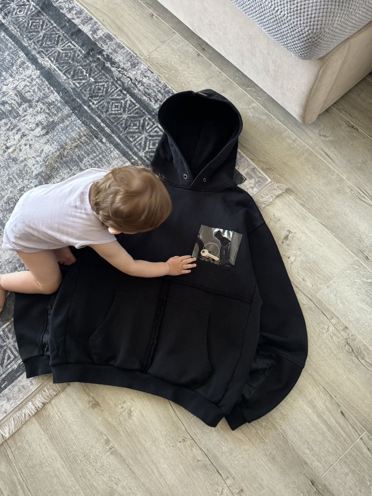 Heliot Emil Heliot Emil Key Patch Avantgarde Black Hoodie Size US L / EU 52-54 / 3 - 9 Thumbnail