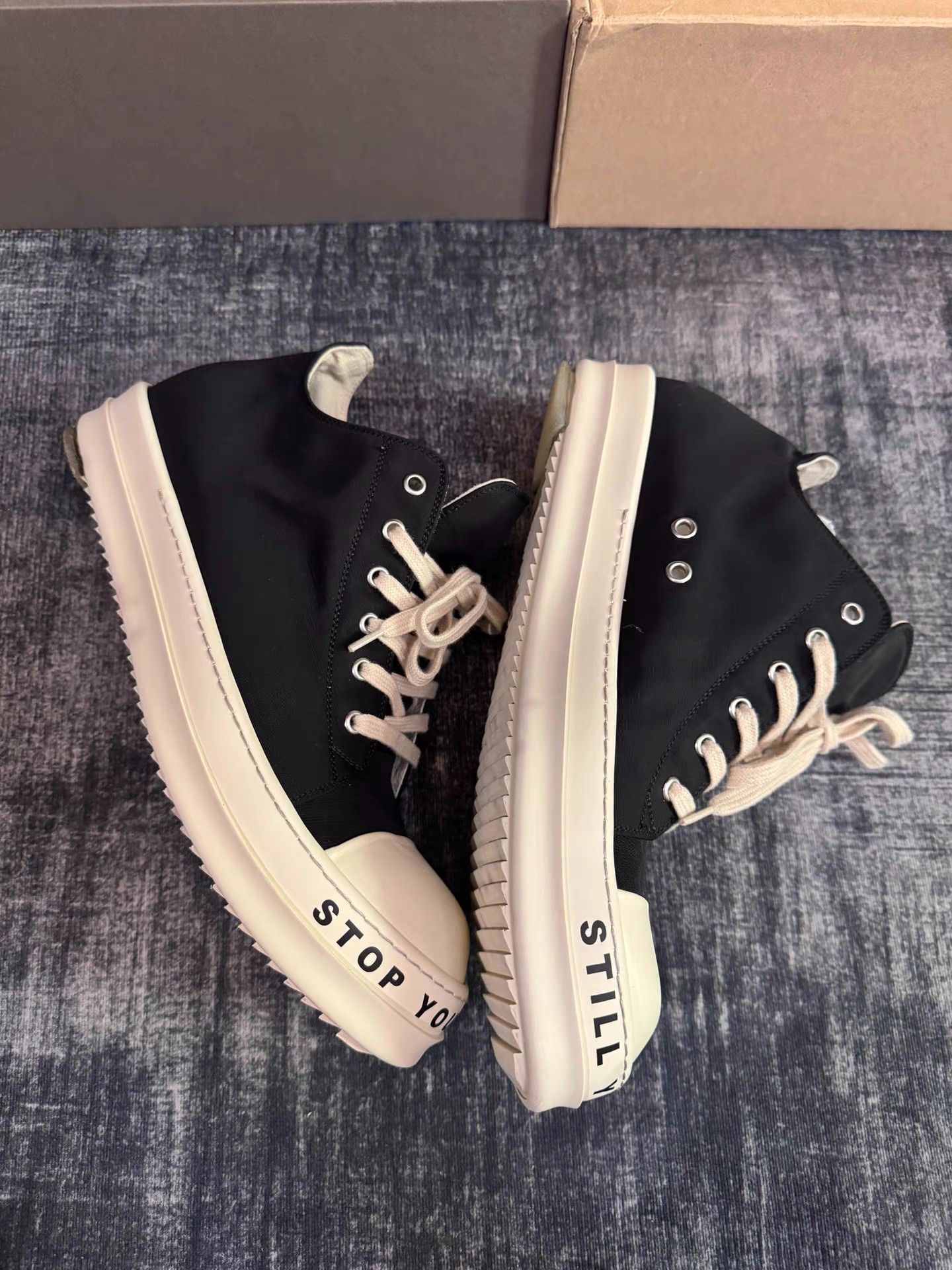 Rick Owens Rick Owens DRKSHDW New Satin Low Top Size US 11 / EU 44 - 2 Thumbnail