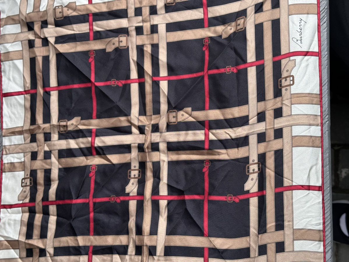 Burberry Burberry silk scarf Size ONE SIZE - 6 Thumbnail