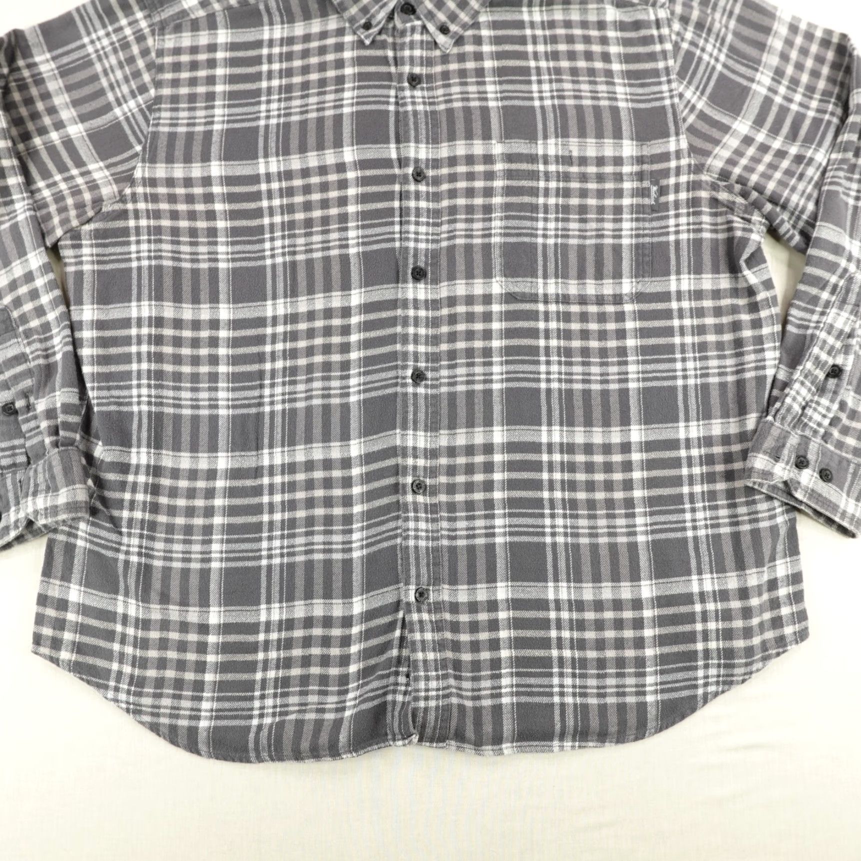 Vintage Woolrich Shirt Mens 2XL Plaid Flannel Button-Up Work Grey White Cotton Woolrich Brand Shirt 2XL Mens 90s Outdoor Pockets Button-Down Size US XXL / EU 58 / 5 - 5 Thumbnail