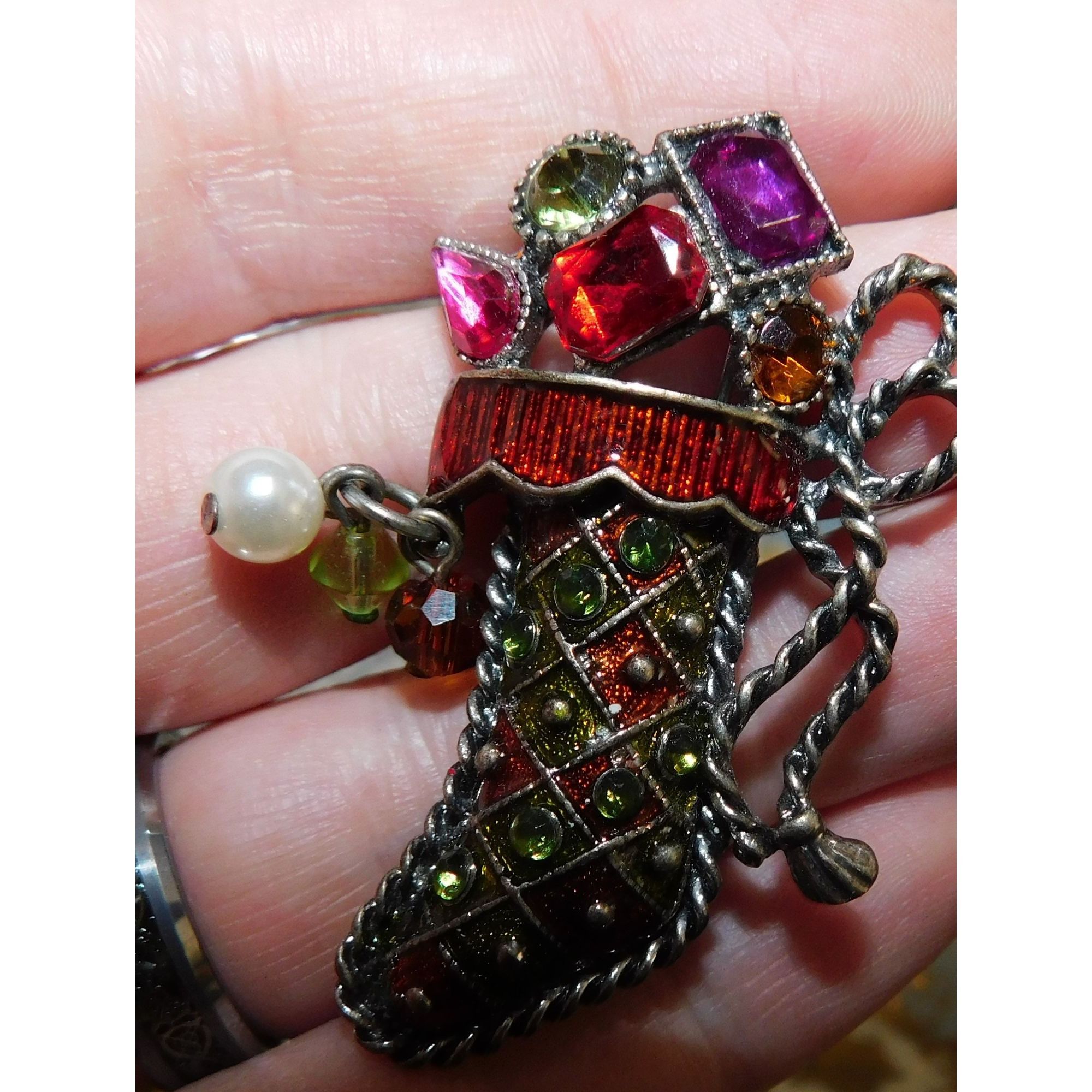 Kenneth Cole Vintage Kenneth Cole Jeweled Stocking Brooch Size ONE SIZE - 3 Thumbnail