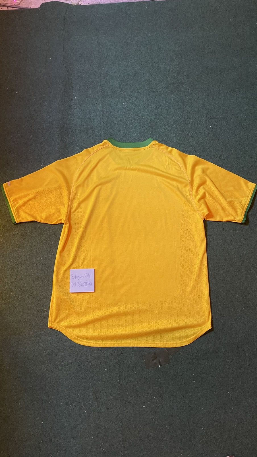 Nike 2000 - 2002 Brazil Home Jersey Size US L / EU 52-54 / 3 - 5 Thumbnail
