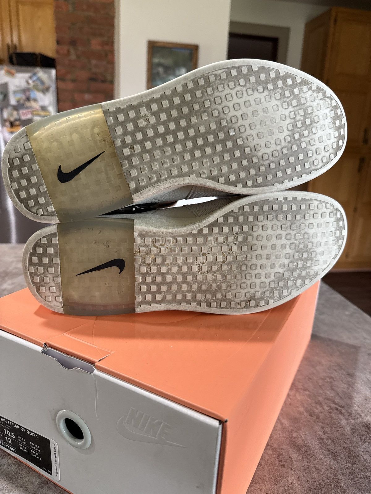 Fear of God × Nike Nike Air Fear Of God Raid ‘Light Bone’ size 10.5 with box Size US 10.5 / EU 43-44 - 2 Thumbnail