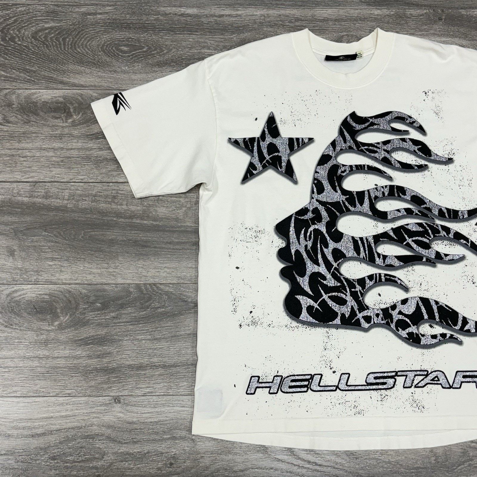 HELLSTAR Hellstar Glitter P2P T-Shirt ' Black ' | NEW! Size US L / EU 52-54 / 3 - 3 Thumbnail