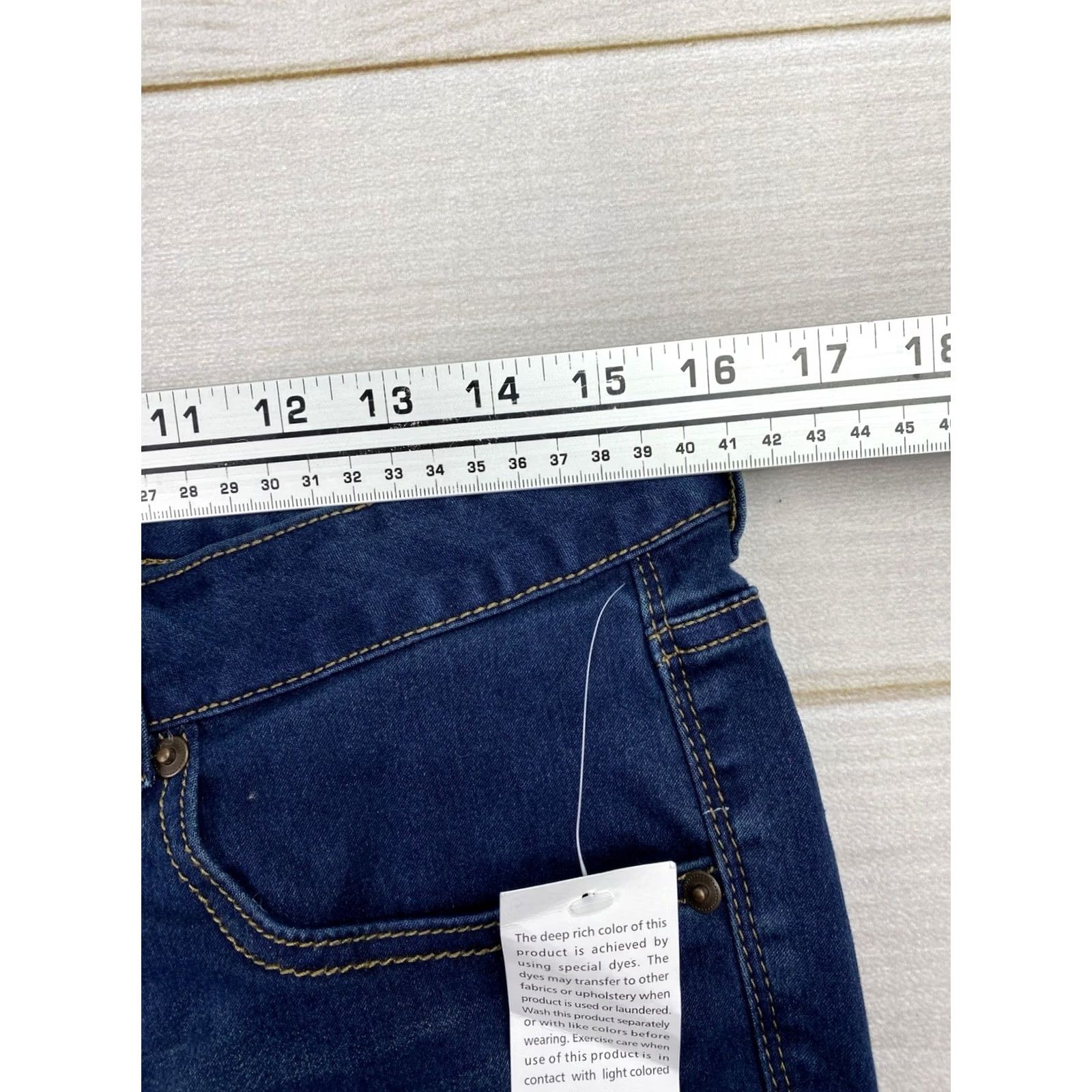 Vintage SO Heritage Jeans Cropped Blue Dark Wash 13 Junior Low Rise 5-Pocket Denim NWT Womens Jeans Size 34" / US 12 / IT 48 - 4 Thumbnail