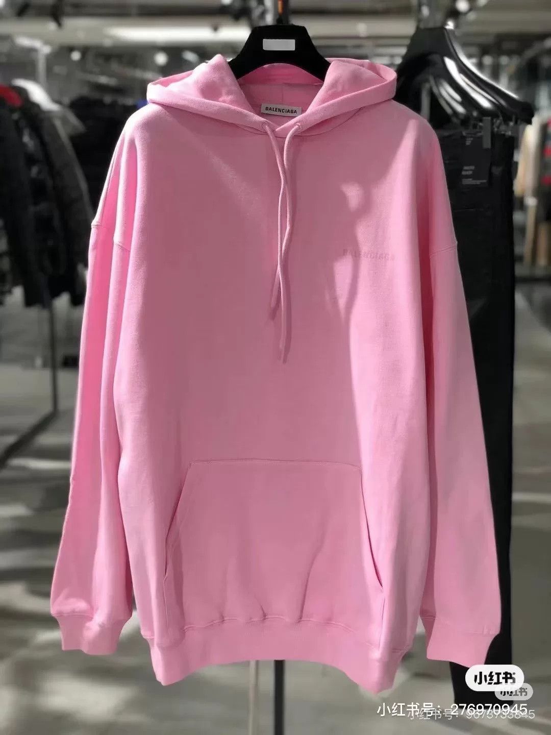 Balenciaga Balenciaga Pink Back Logo Hoodie Size US S / EU 44-46 / 1 - 1 Thumbnail