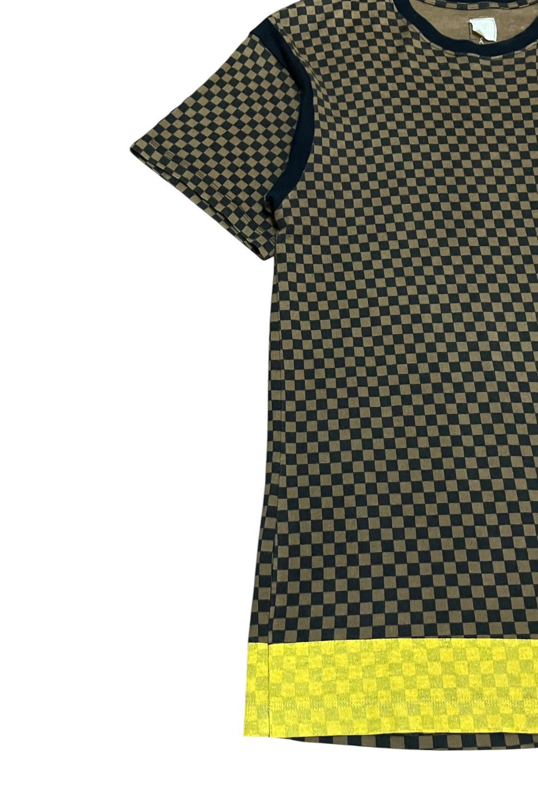 Undercover Rare Design Vintage Undercover CheckerBoard T-shirt 2001s Size US L / EU 52-54 / 3 - 7 Thumbnail