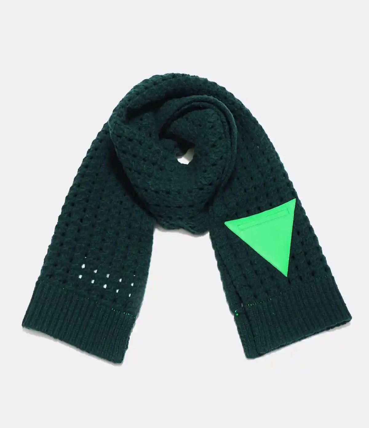 image of Bottega Veneta Green Triangle Leather Patch Wool Cable Knit Scarf, Men's
