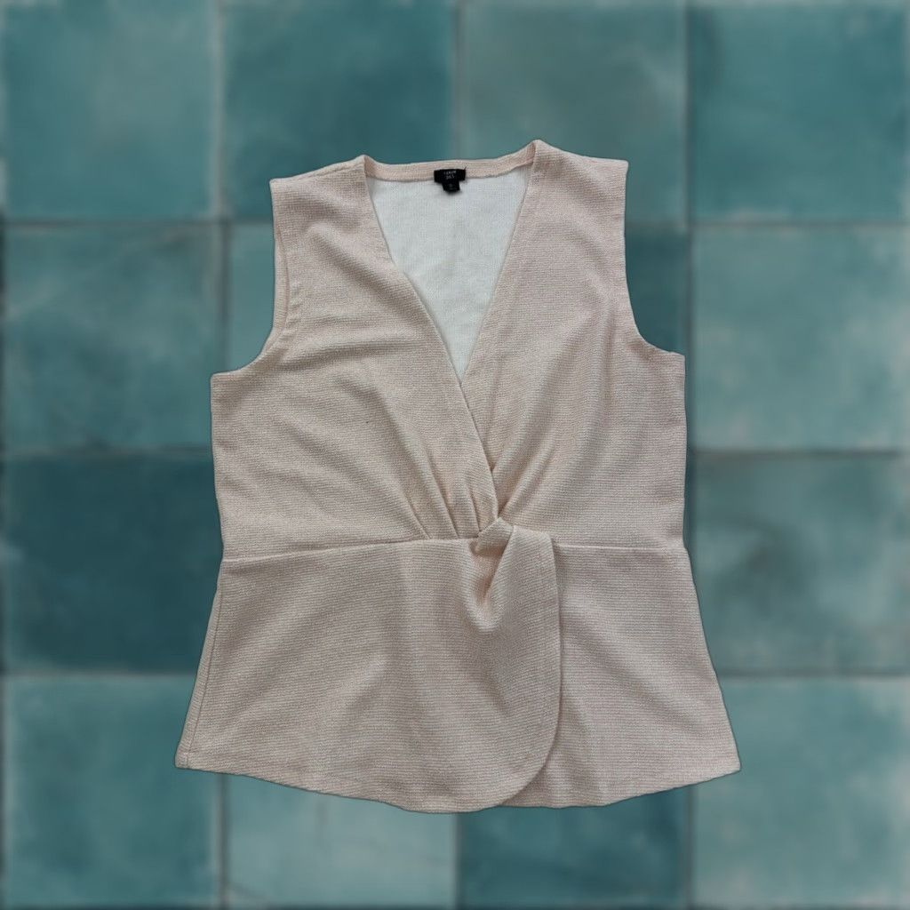 J.Crew J.Crew Tank Adult Small Pink Sleeveless Boucle Peplum Pullover Womens Size S / US 4 / IT 40 - 1 Thumbnail