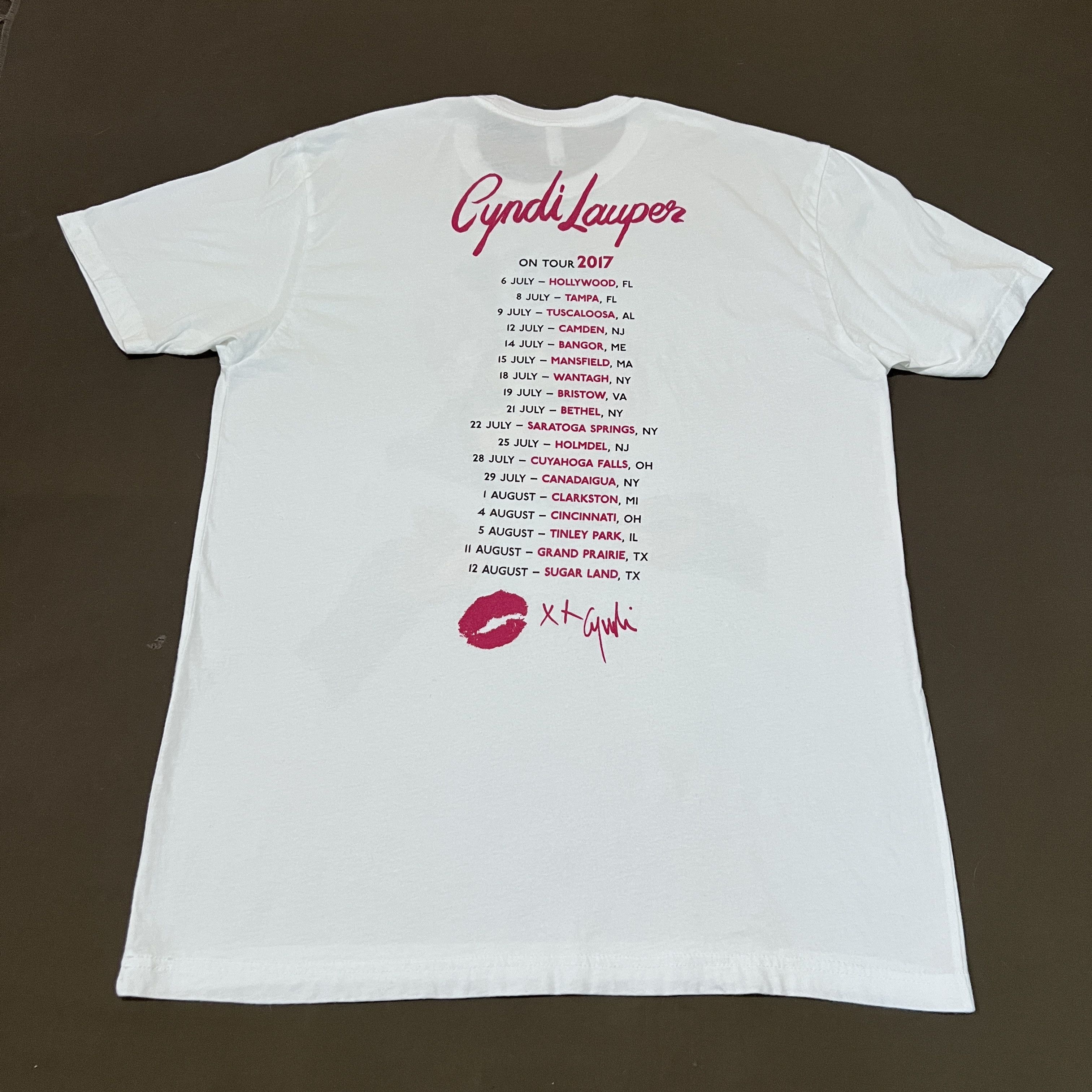 Band Tees 2017 Cyndi Lauper Tour Promo Tee Size US L / EU 52-54 / 3 - 4 Thumbnail