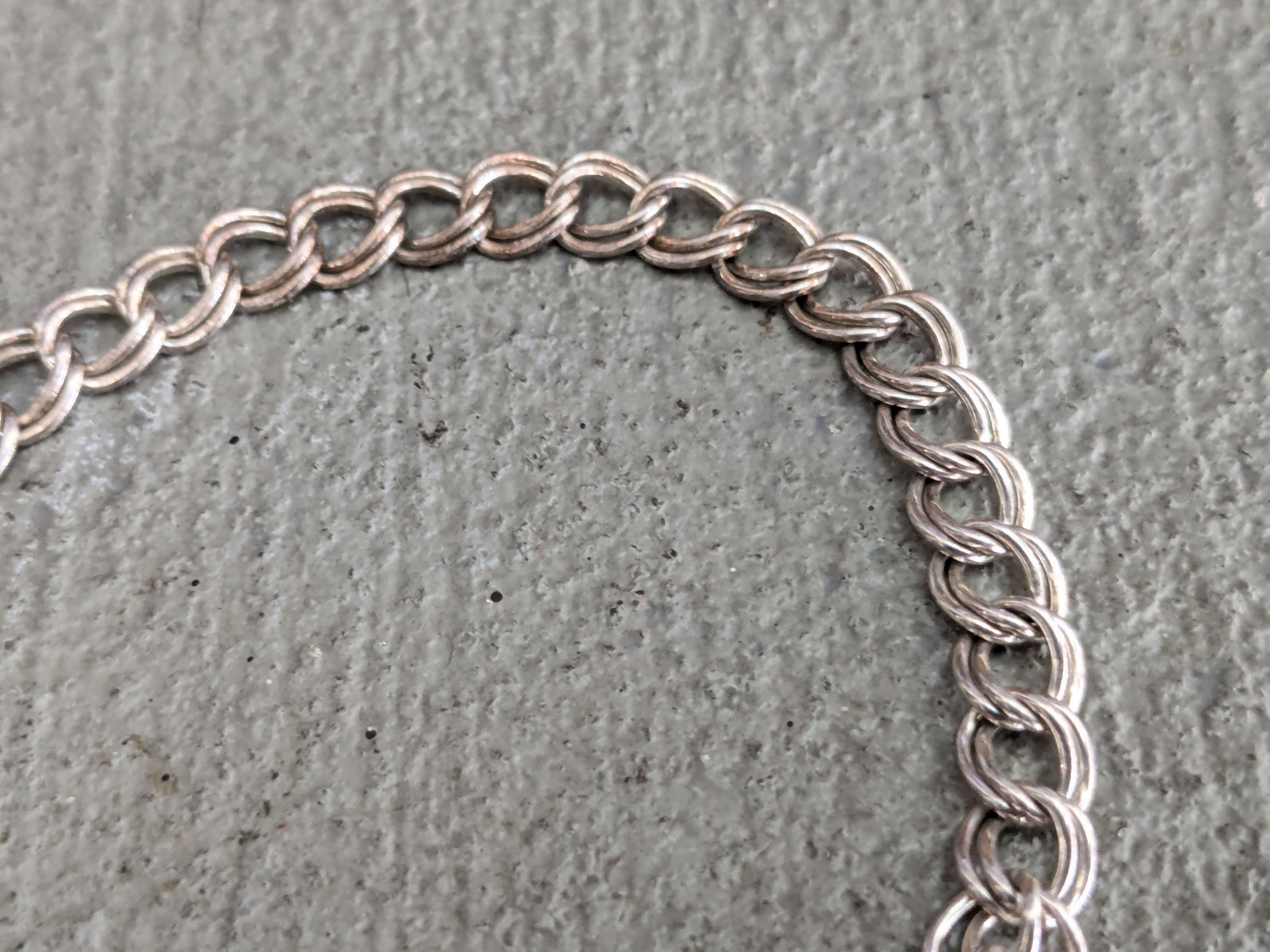 Jewelry Sterling Silver Bracelet Double Curb Heart Charm 7" Italy Size ONE SIZE - 4 Thumbnail