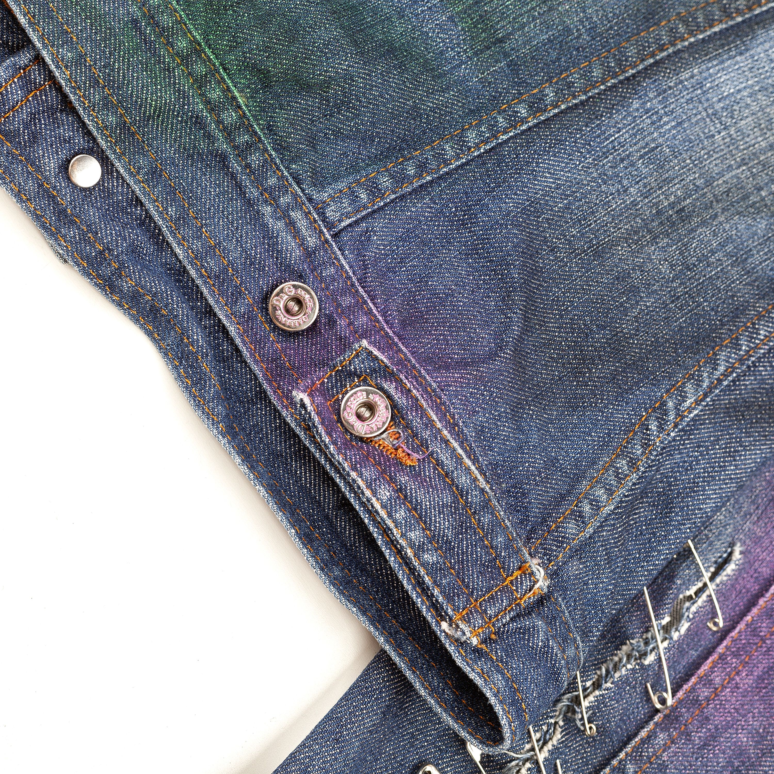 Dolce & Gabbana Dolce & Gabbana Spray Paint Denim Jacket (XS) Size XS / US 0-2 / IT 36-38 - 4 Thumbnail