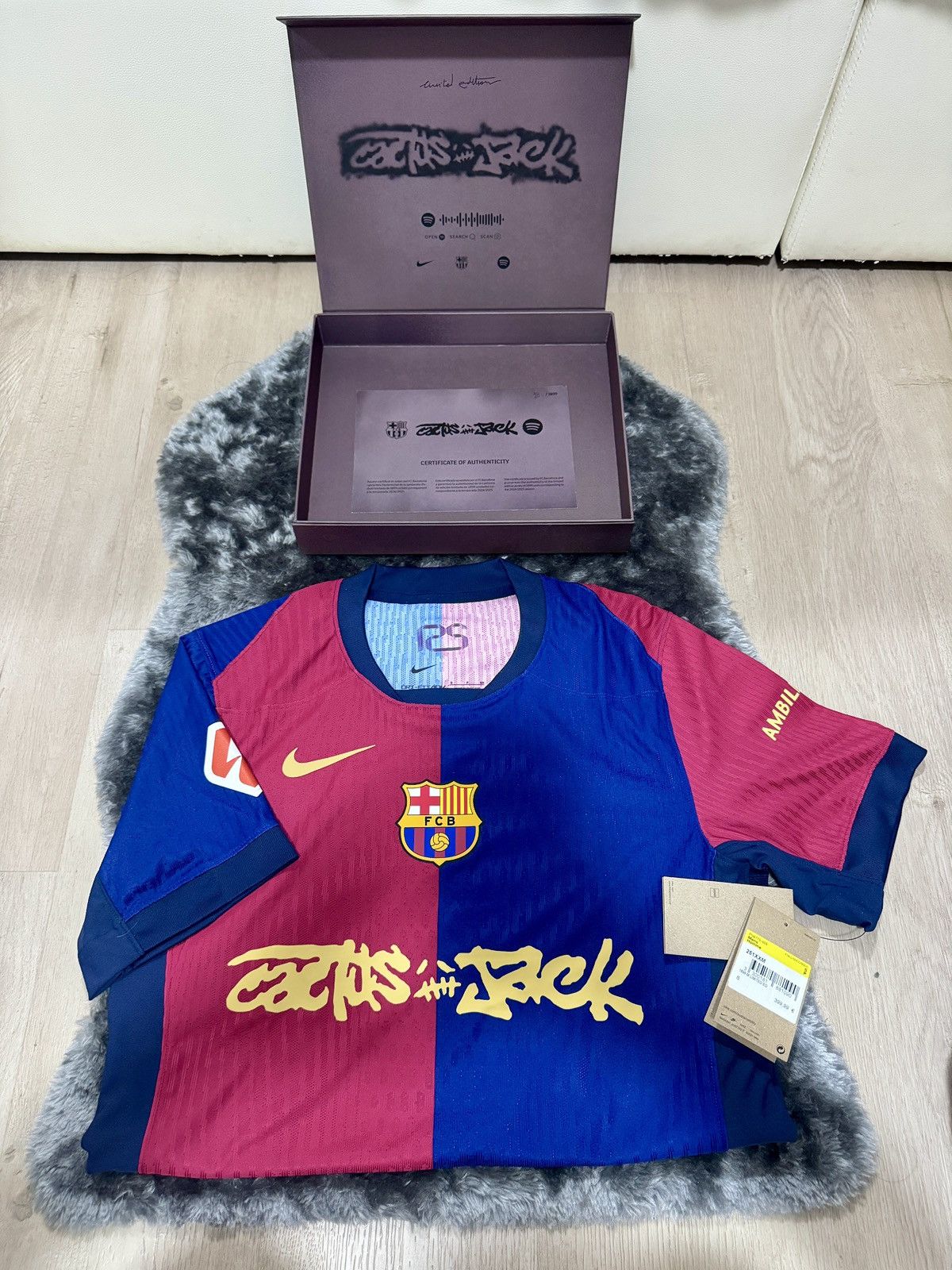 Travis Scott Limited Editon FC Barcelona X Travis Scott 18/1899 Jersey Size US S / EU 44-46 / 1 - 2 Thumbnail