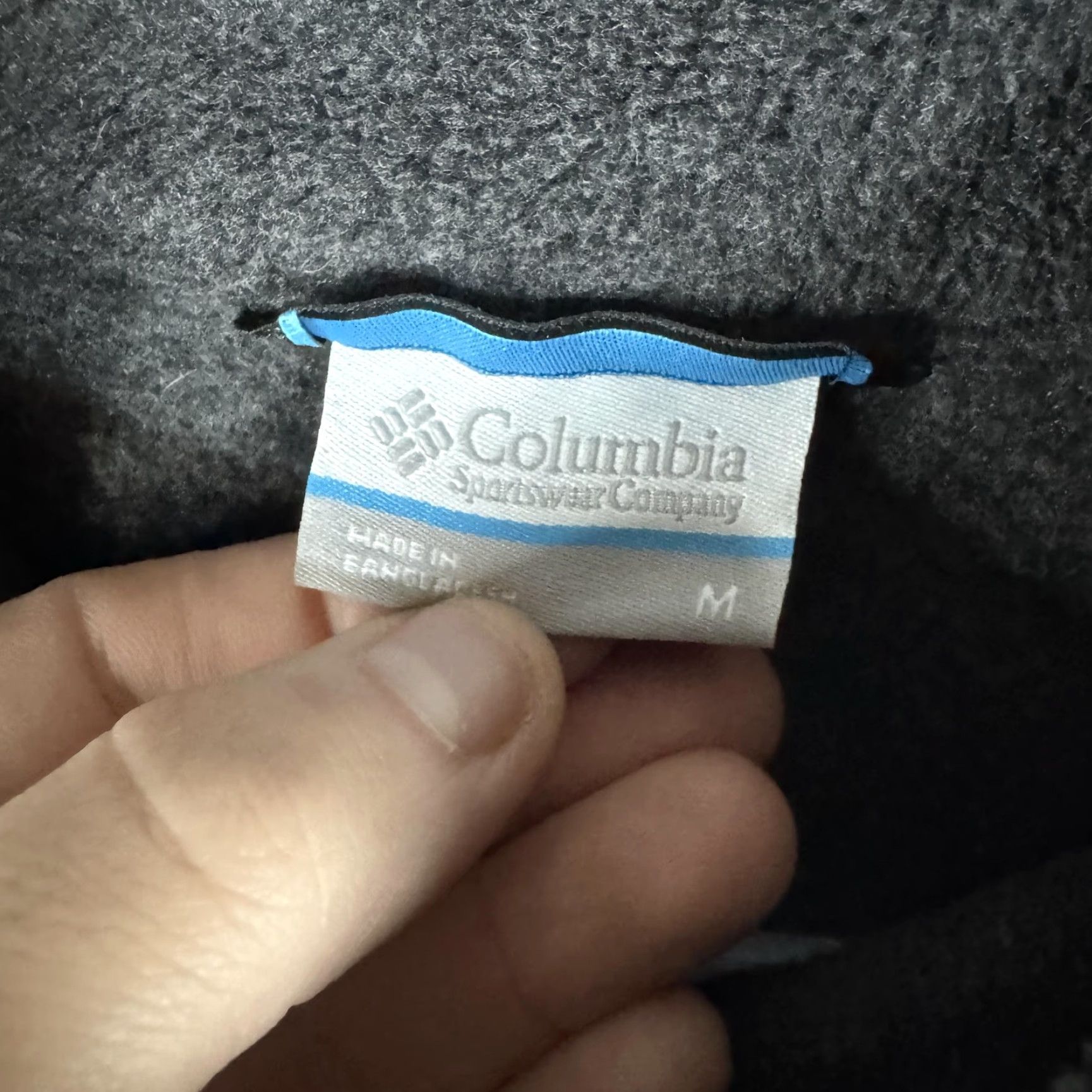 Vintage Columbia Vest M Mens Gray Full Zip Stand Collar Fleece Quilted Lightweight Outdoor Hiking Casual Travel Size US M / EU 48-50 / 2 - 7 Thumbnail