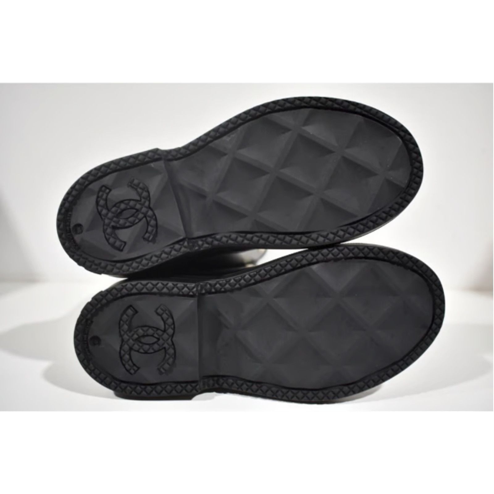 Chanel REV Black White CC Logo High Rubber Rain Boots 35