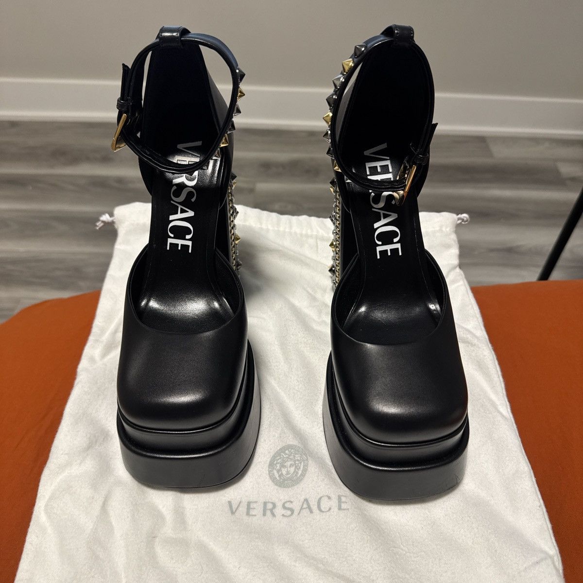 Versace Versace Pumps Medusa Size US 7 / IT 37 - 3 Thumbnail