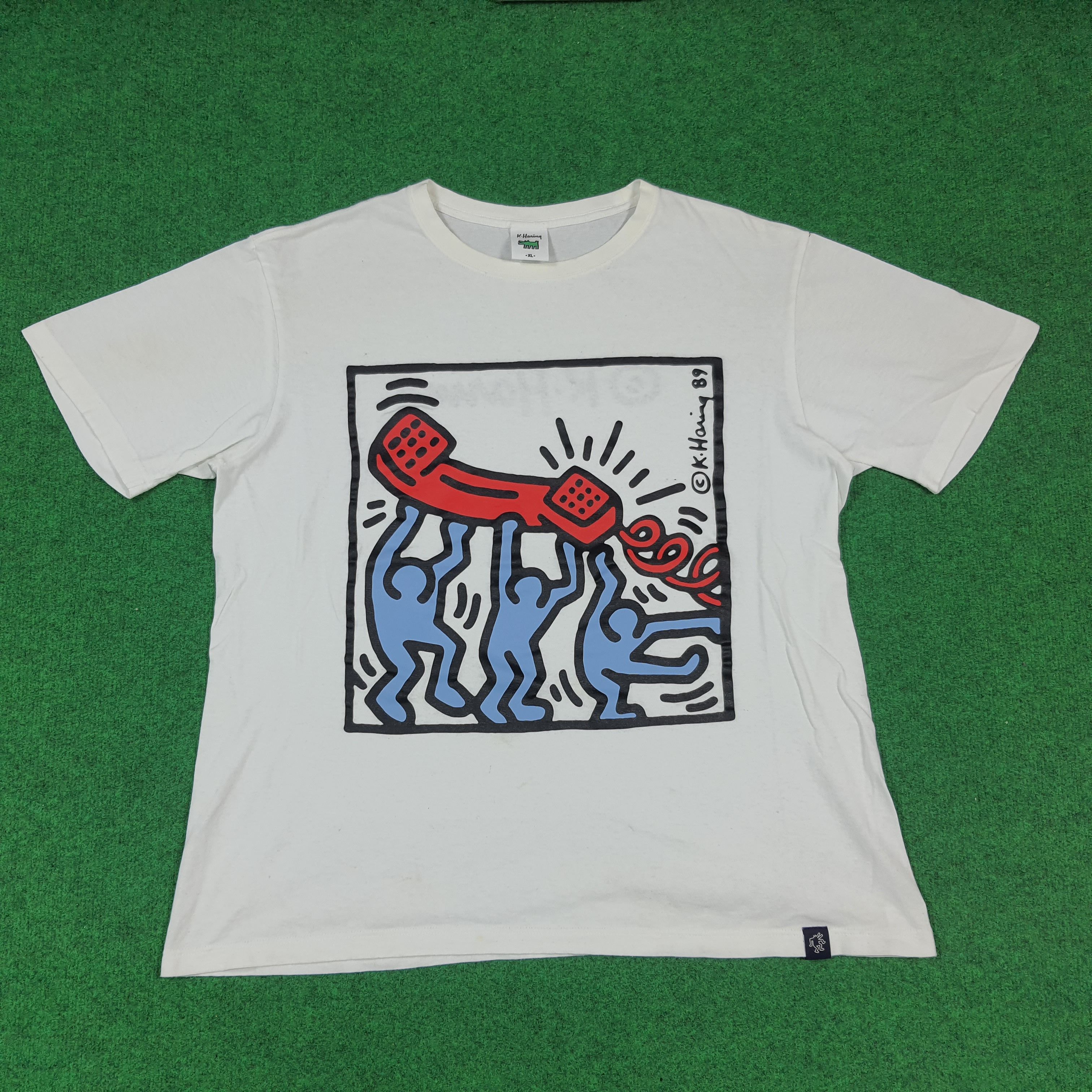 Keith Haring Vintage Keith Haring Doodles Art Streetwear Tshirt C294N78 Size US XL / EU 56 / 4 - 1 Thumbnail