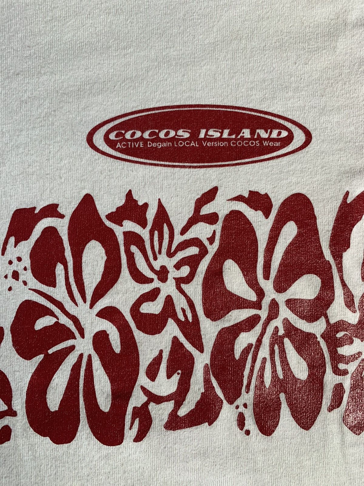Vintage Hawai Cocos Island Size US M / EU 48-50 / 2 - 3 Thumbnail