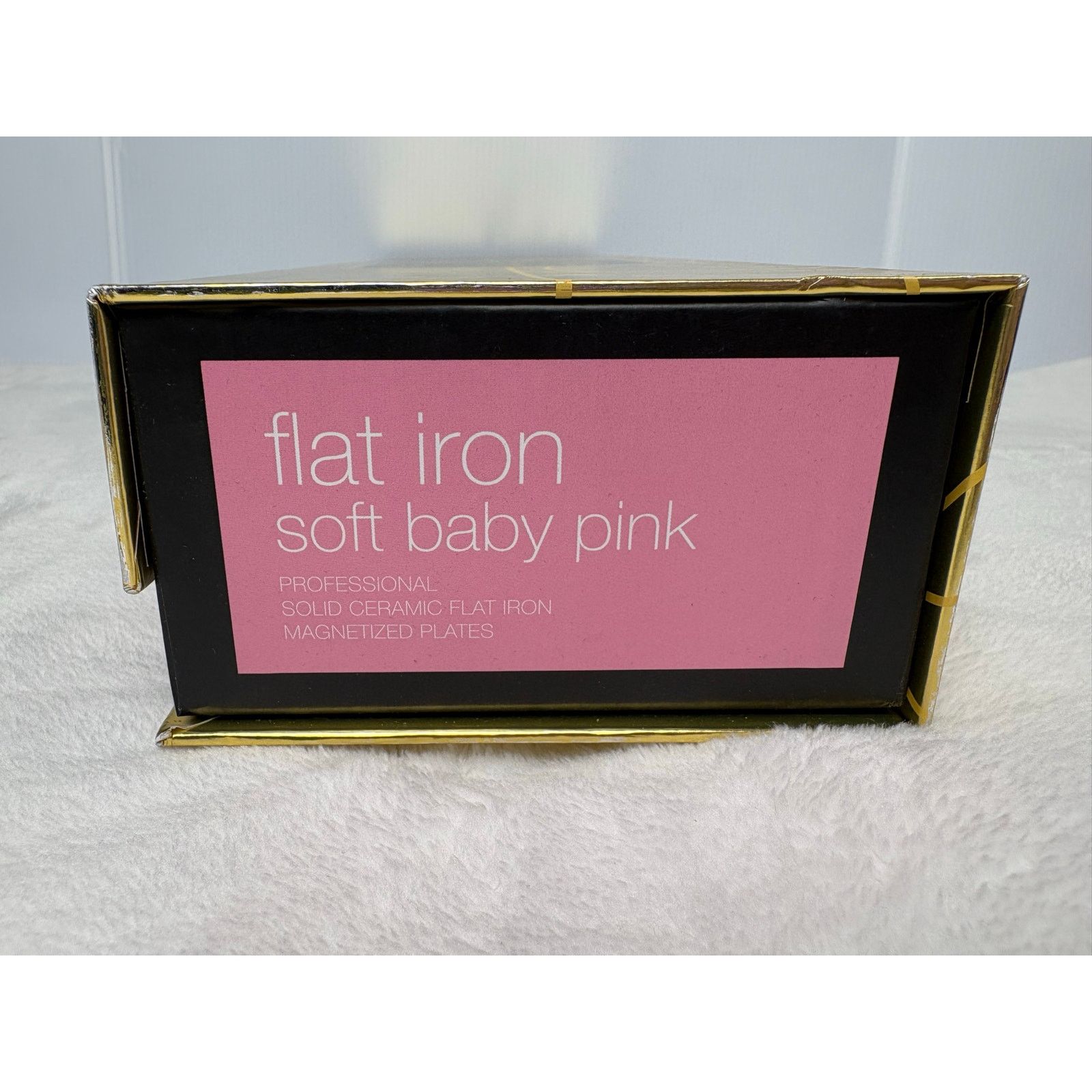 Other Soleil Bundle: Baby Pink Ceramic Flat Iron + Moroccan Serum Size ONE SIZE - 3 Thumbnail