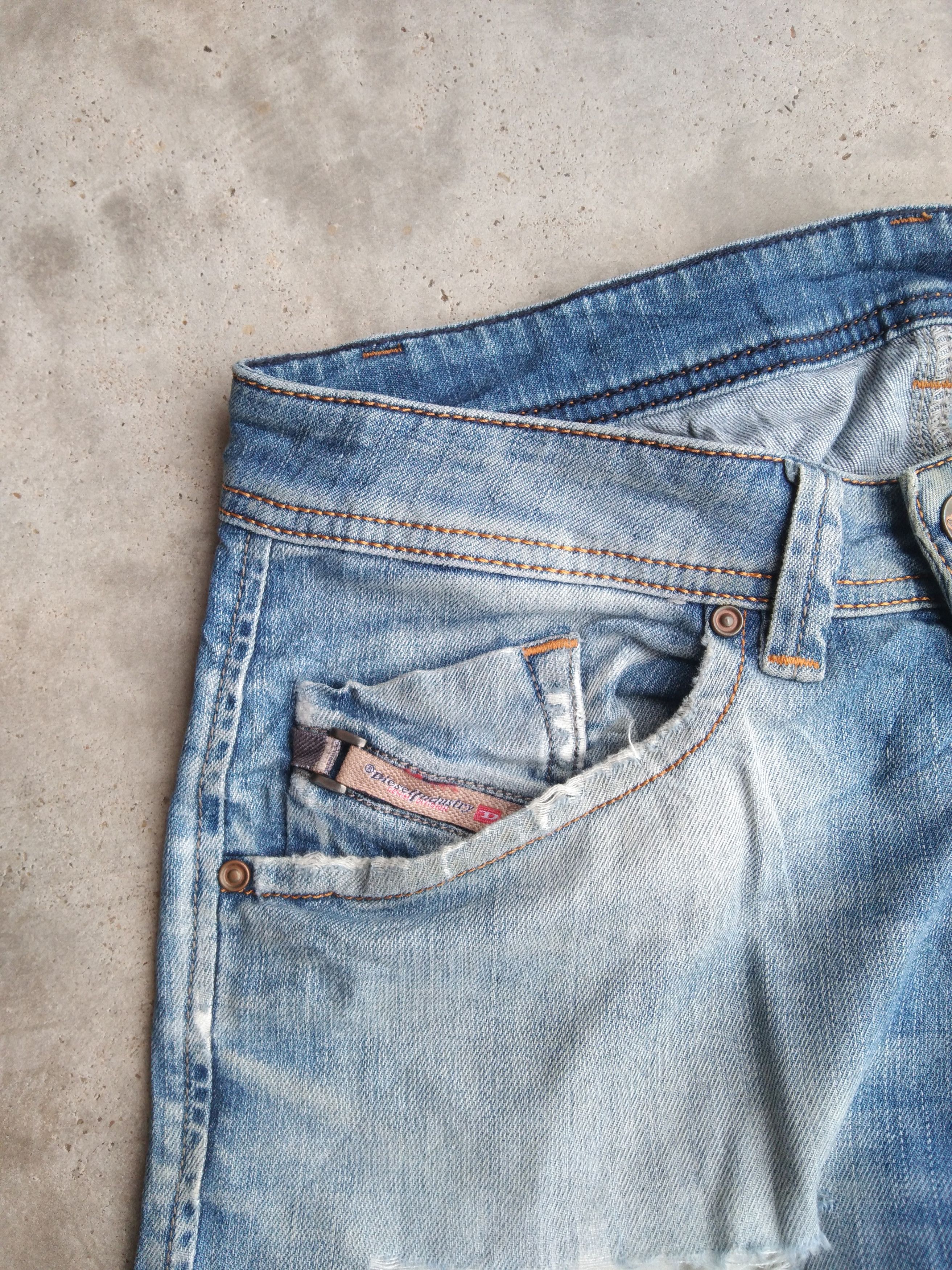 Diesel Vintage Diesel Distressed Jeans 30x33 Size US 30 / EU 46 - 5 Thumbnail