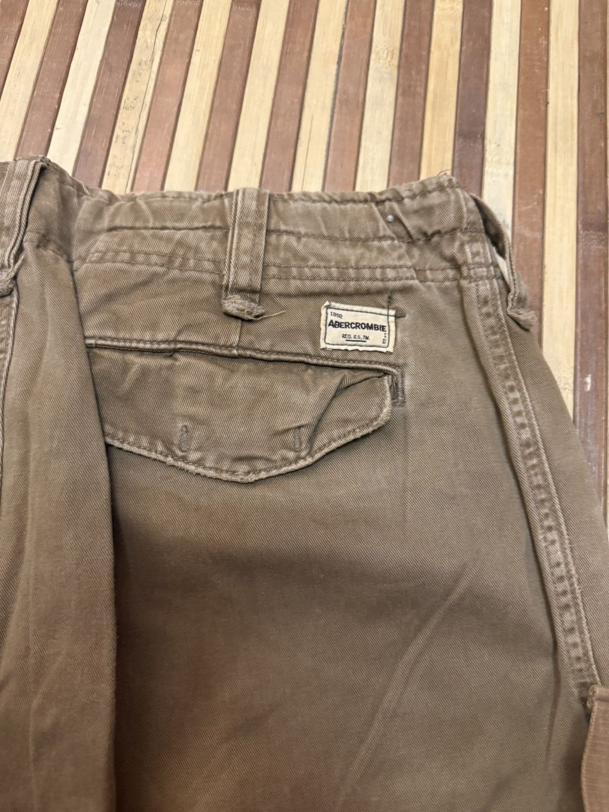 Abercrombie & Fitch Vintage Abercrombie & Fitch Cargo Pants W32 Y2K Baggy Size US 32 / EU 48 - 10 Thumbnail
