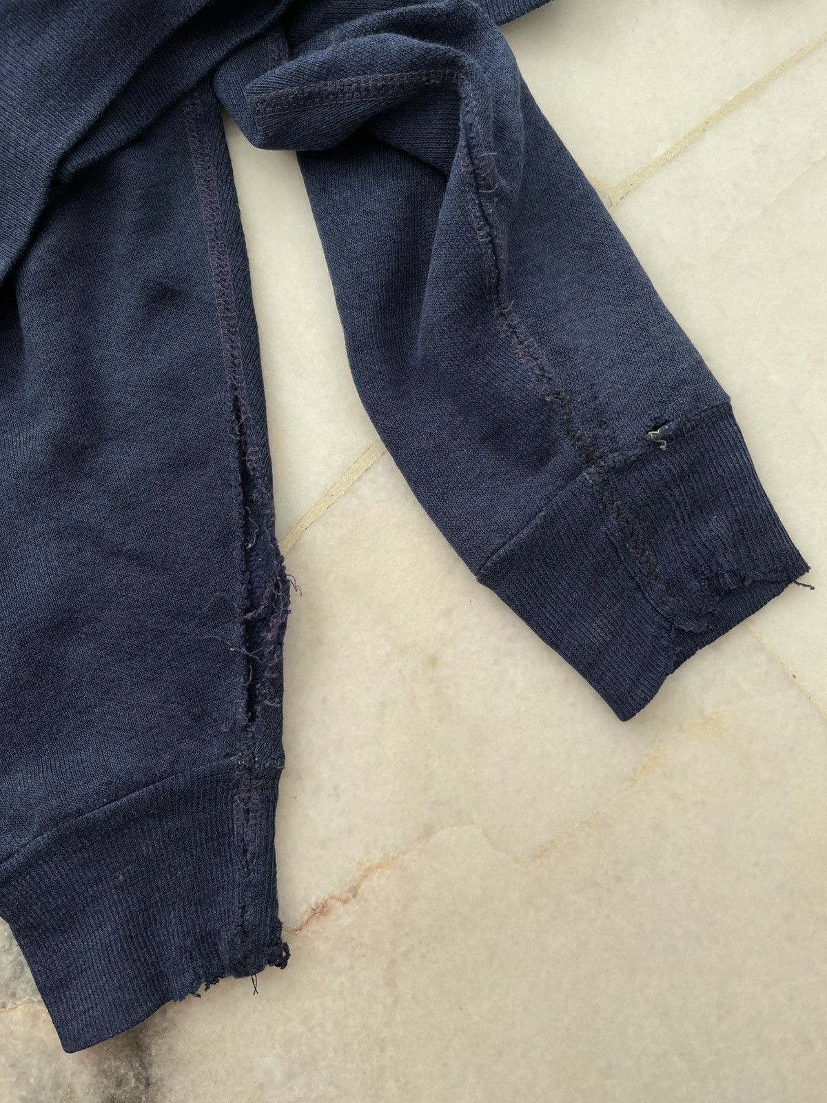 Champion × Vintage Vintage Huskies Washington Distressed Hoodie Size US M / EU 48-50 / 2 - 12 Thumbnail