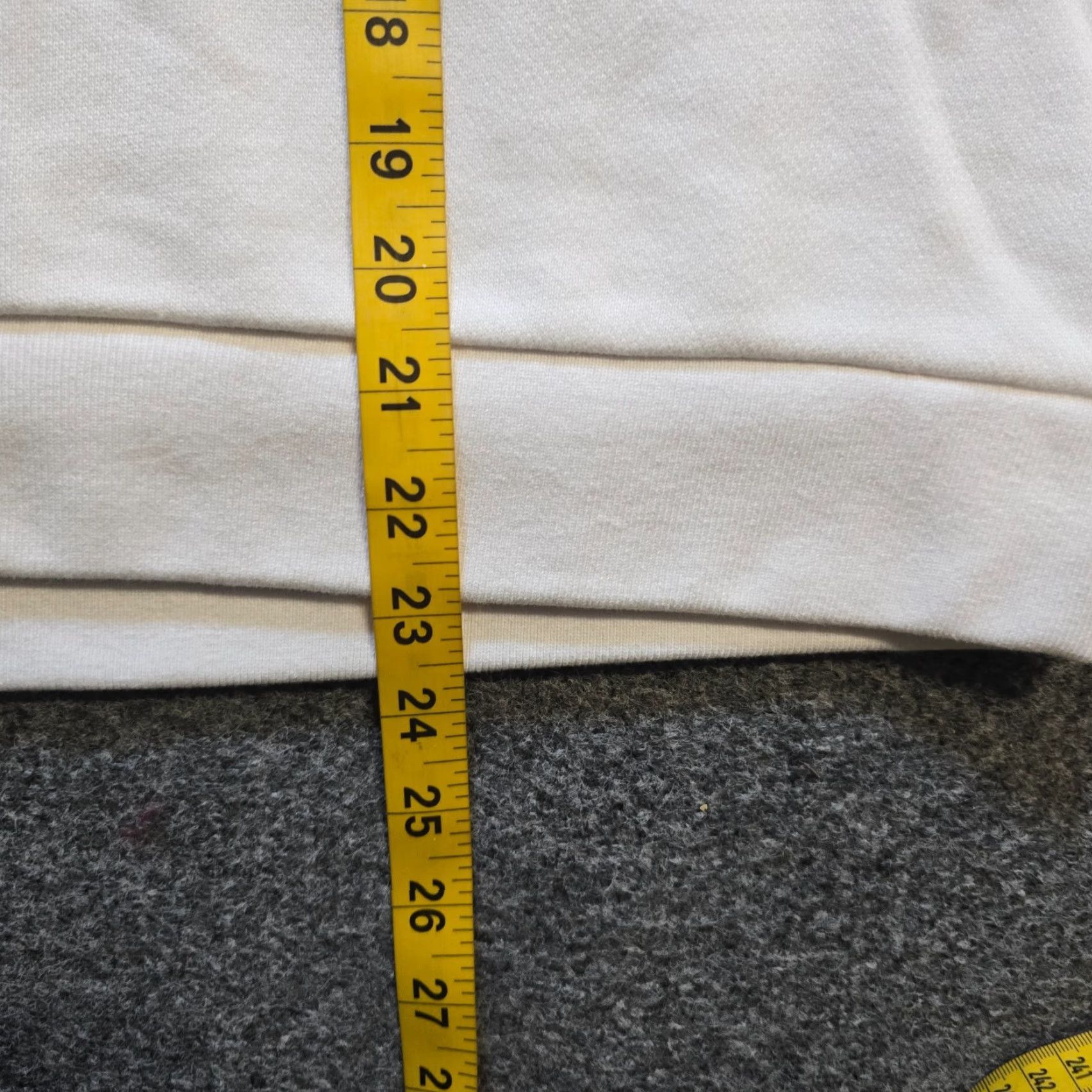 Rails **Womens Rails XL White Bohemian Crochet Pullover Sweatshirt** User: **Rails Womens XL White Bohemian Crochet Pullover Sweatshirt** Size XL / US 12-14 / IT 48-50 - 6 Thumbnail