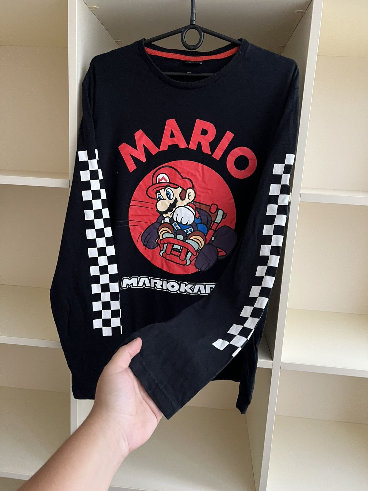 Nintendo Super Mario Nintendo Long Sleeve Tee Games Movie Size US L / EU 52-54 / 3 - 16 Thumbnail