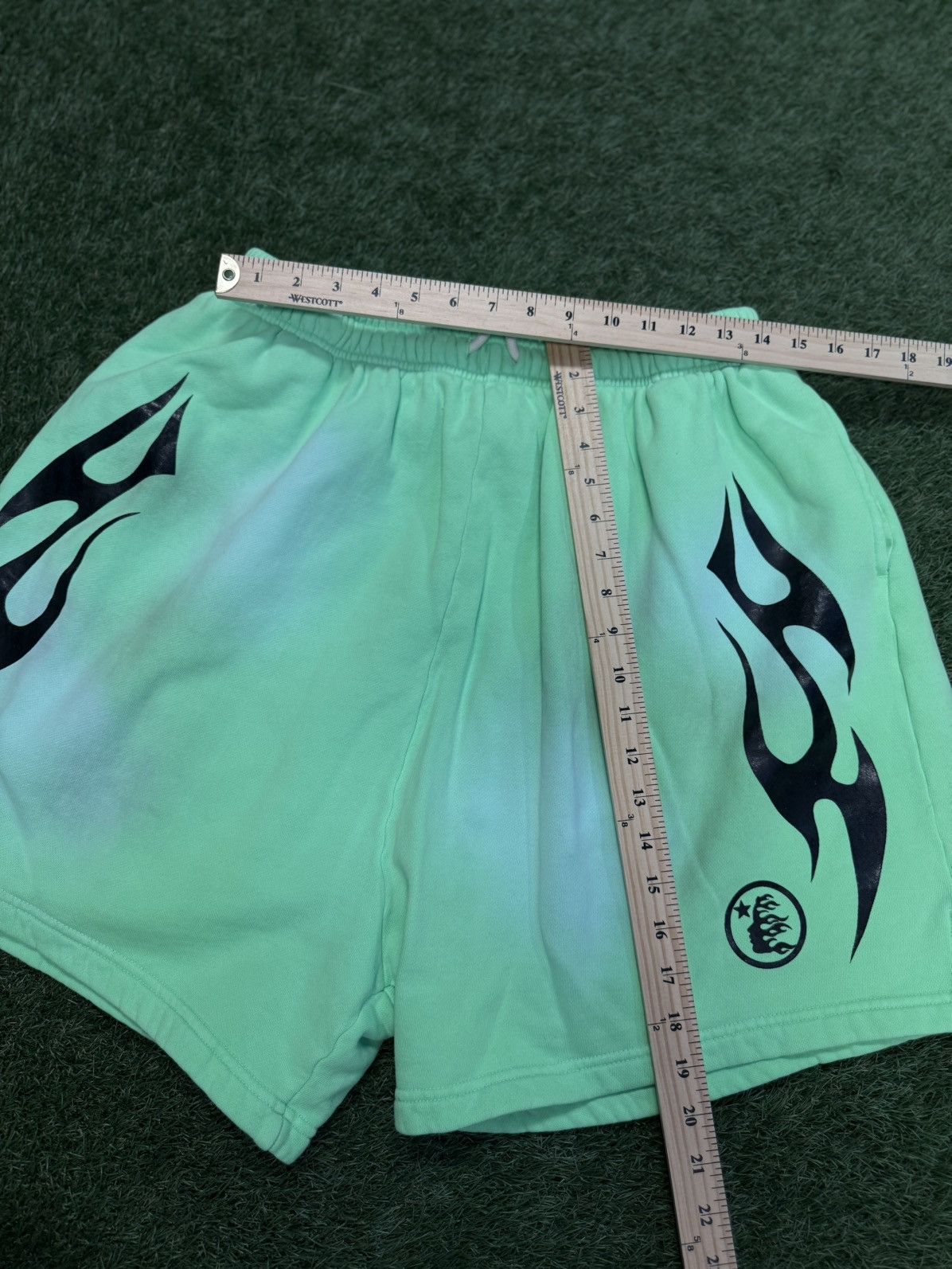 HELLSTAR Hellstar Flame Shorts Green Size XXL (Brand New) | Grailed