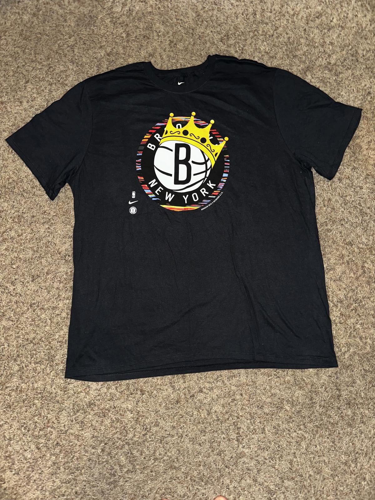 Nike Nike NBA Brooklyn NY Nets Notorious Biggie Smalls Crown Essential Logo T-Shirt Size US XXL / EU 58 / 5 - 1 Thumbnail