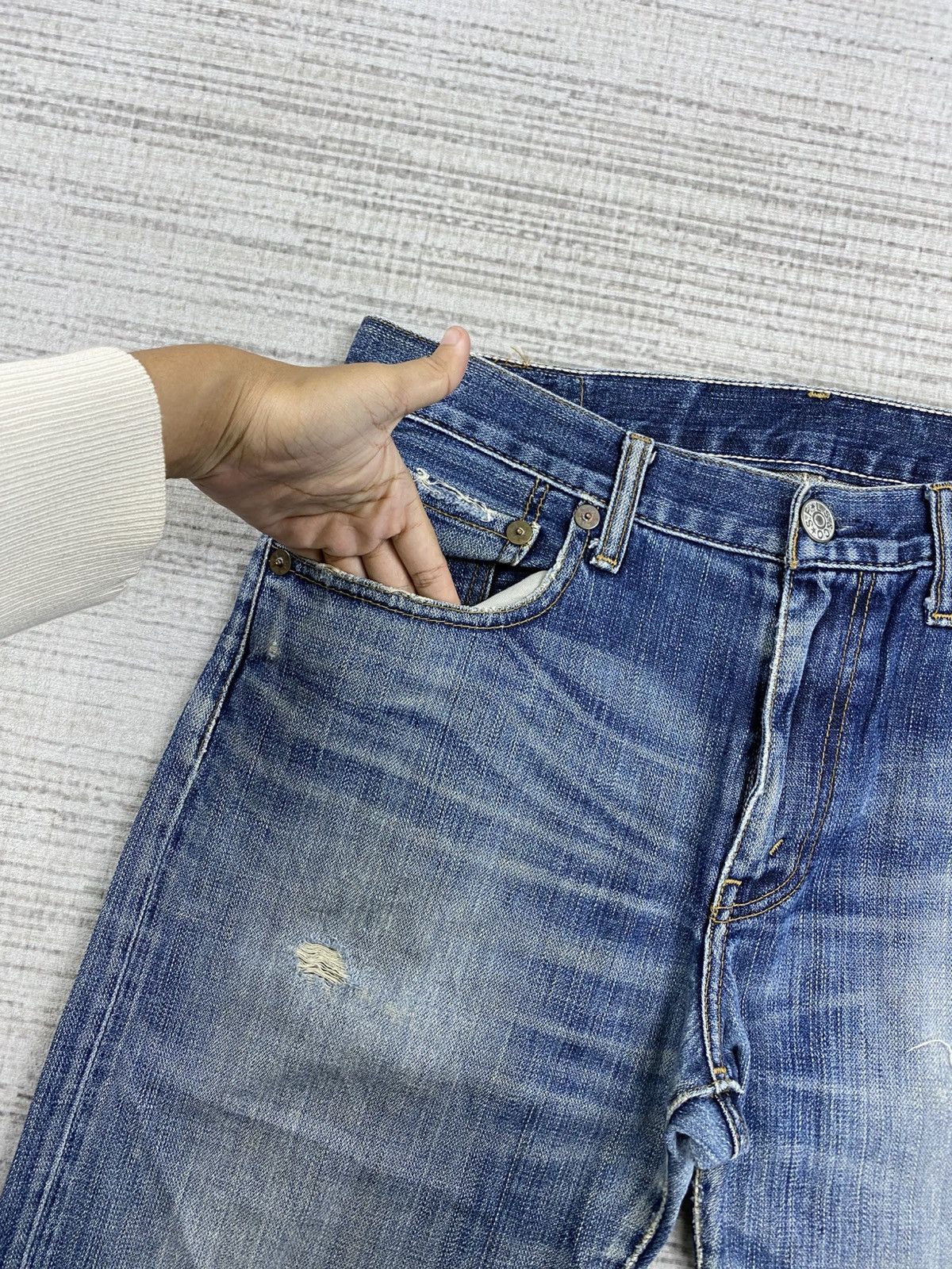 Levi's 🔥Vintage Levi’s 505 Distressed Denim Jeans Size US 32 / EU 48 - 6 Thumbnail