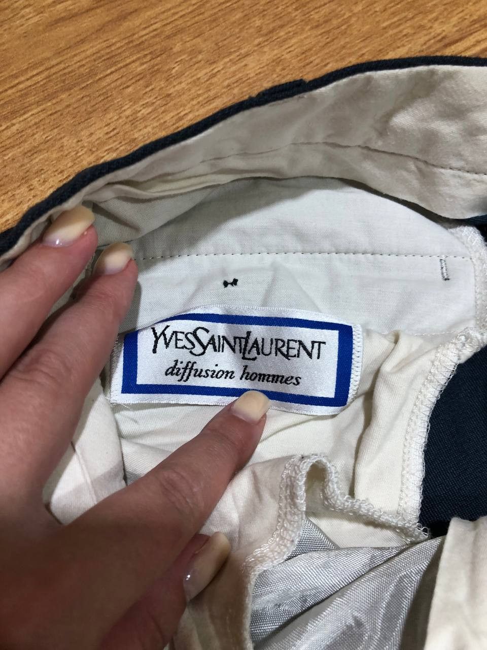 Yves Saint Laurent Yves Saint Laurent Casual Pants Size US 32 / EU 48 - 2 Thumbnail