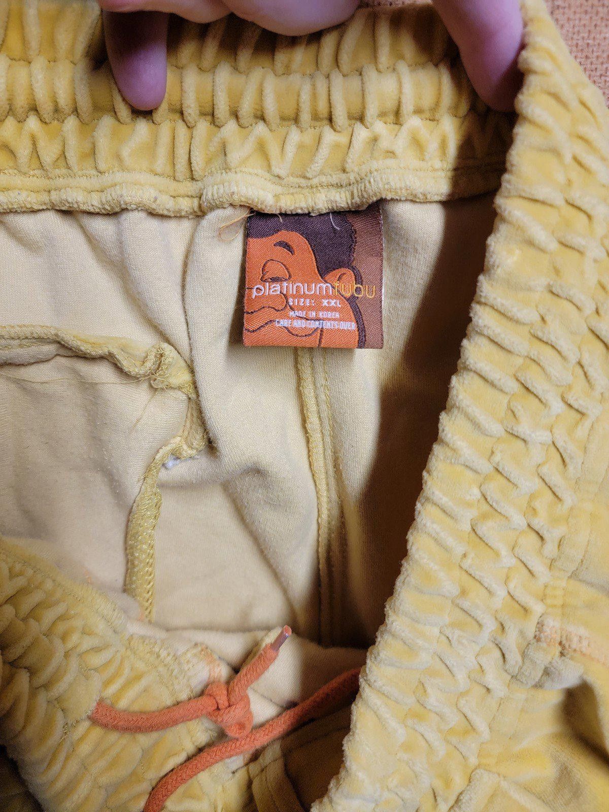 Fubu Vtg Fubu Platinum Velour Yellow 2XL Fat Albert Embroidered Size 42" / US 20 - 4 Thumbnail