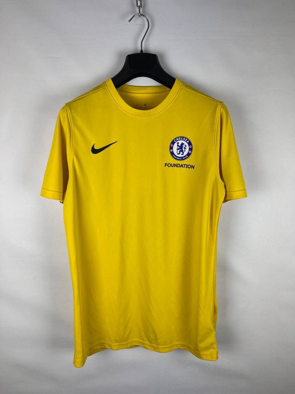 Nike Chelsea Nike train jersey t-shirt size L Size US L / EU 52-54 / 3 - 1 Thumbnail