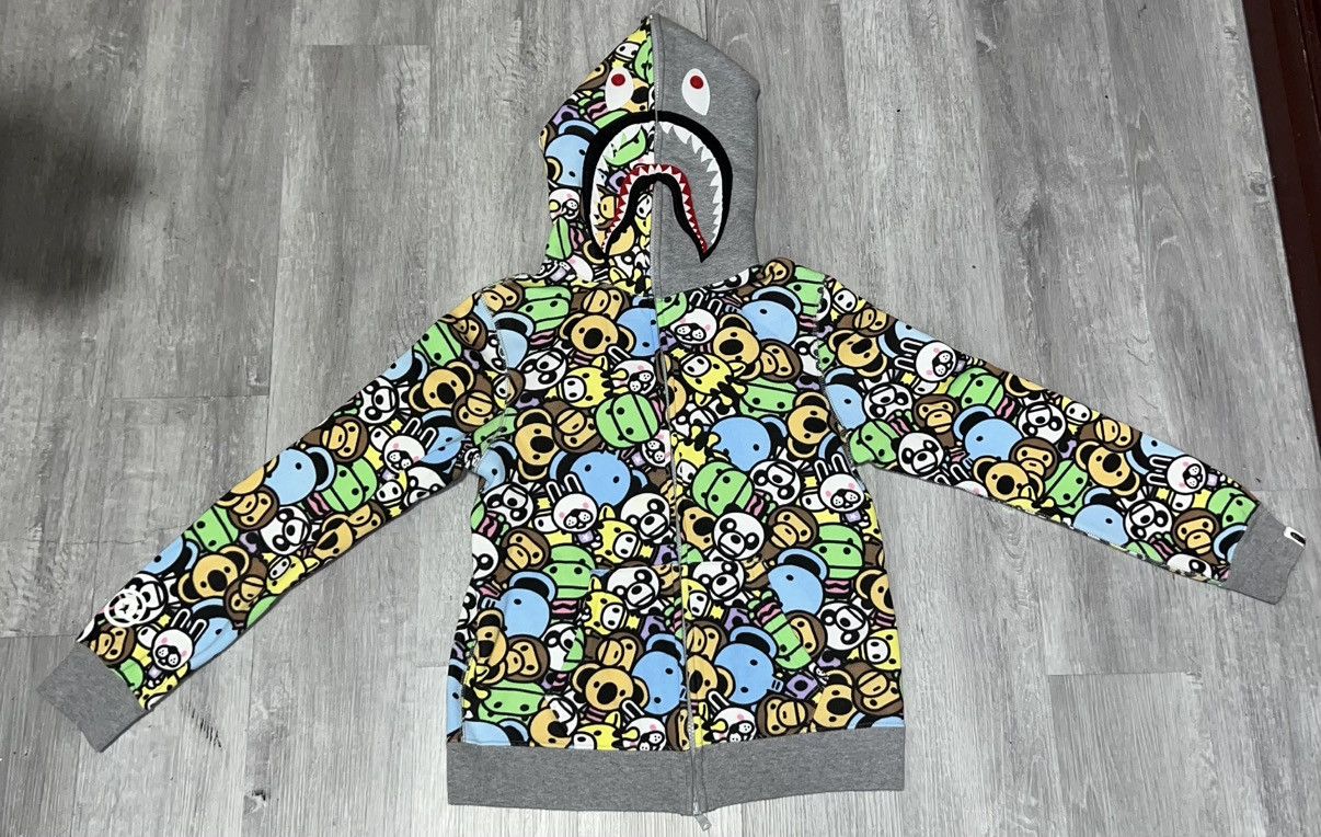 Bape BAPE MILO ALL FRIENDS Shark Full Zip Hoodie Size XS / US 0-2 / IT 36-38 - 2 Thumbnail