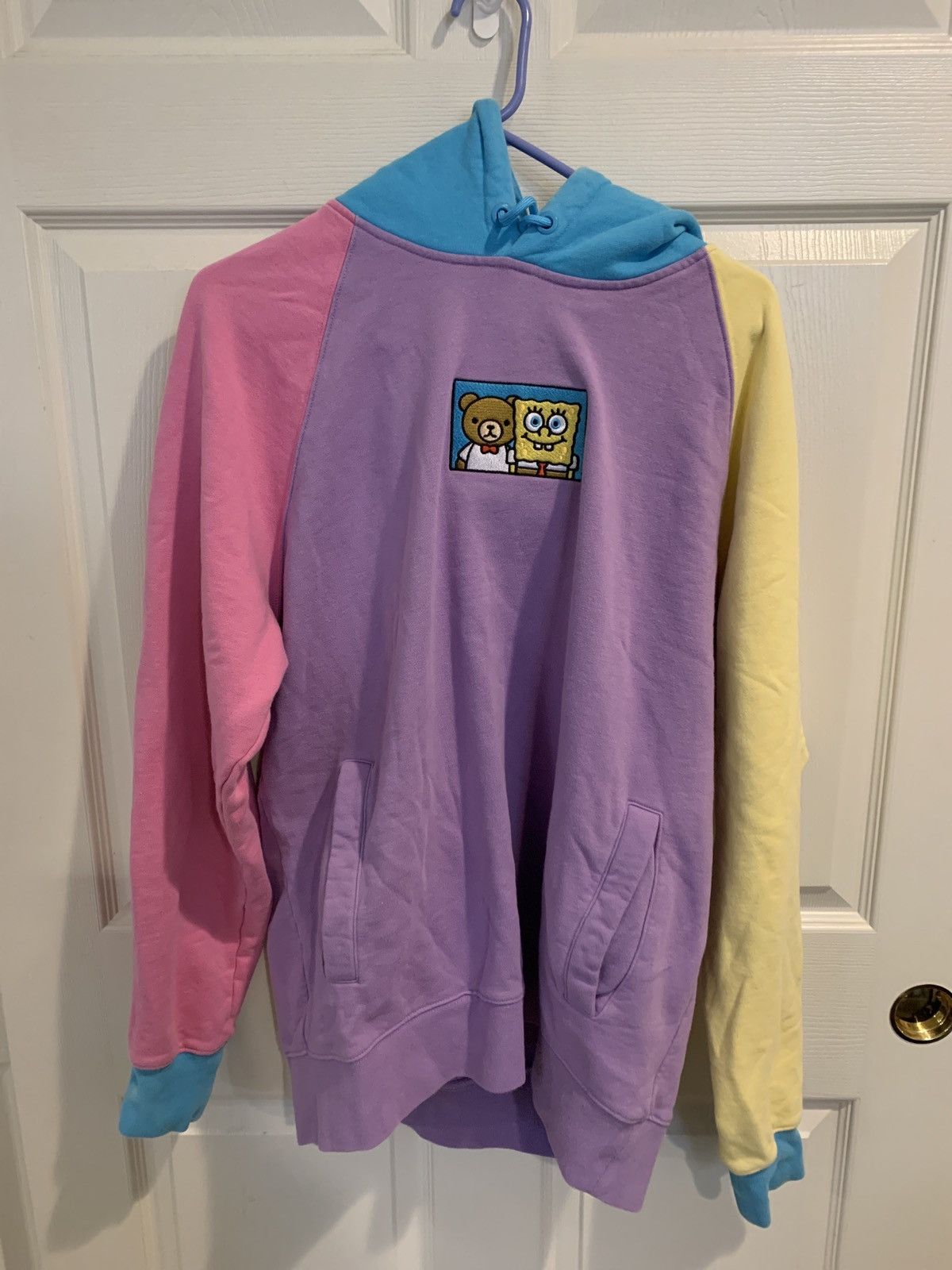 Nickelodeon × Teddy Fresh Teddy Fresh x SpongeBob Color Block Hoodie Size US XL / EU 56 / 4 - 1 Thumbnail