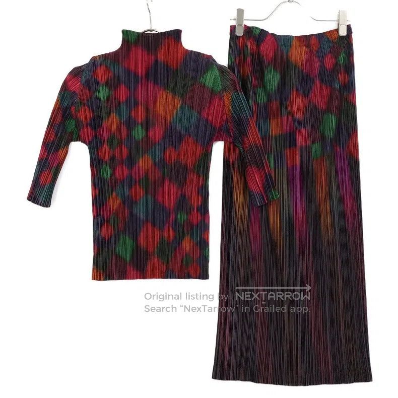 Issey Miyake Issey Miyake Red Long Sleeve Size M / US 6-8 / IT 42-44 - 2 Thumbnail