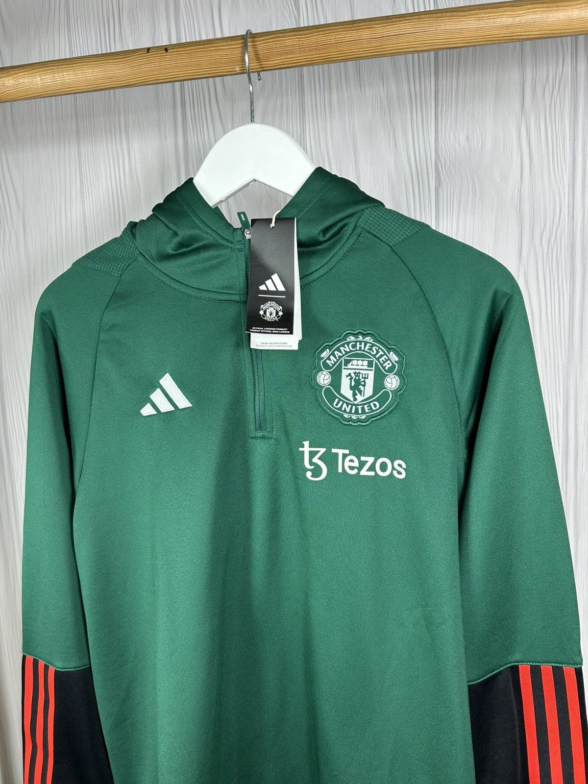 Adidas Adidas Manchester United 23/24 Training Hoodie Size S Size US S / EU 44-46 / 1 - 2 Thumbnail