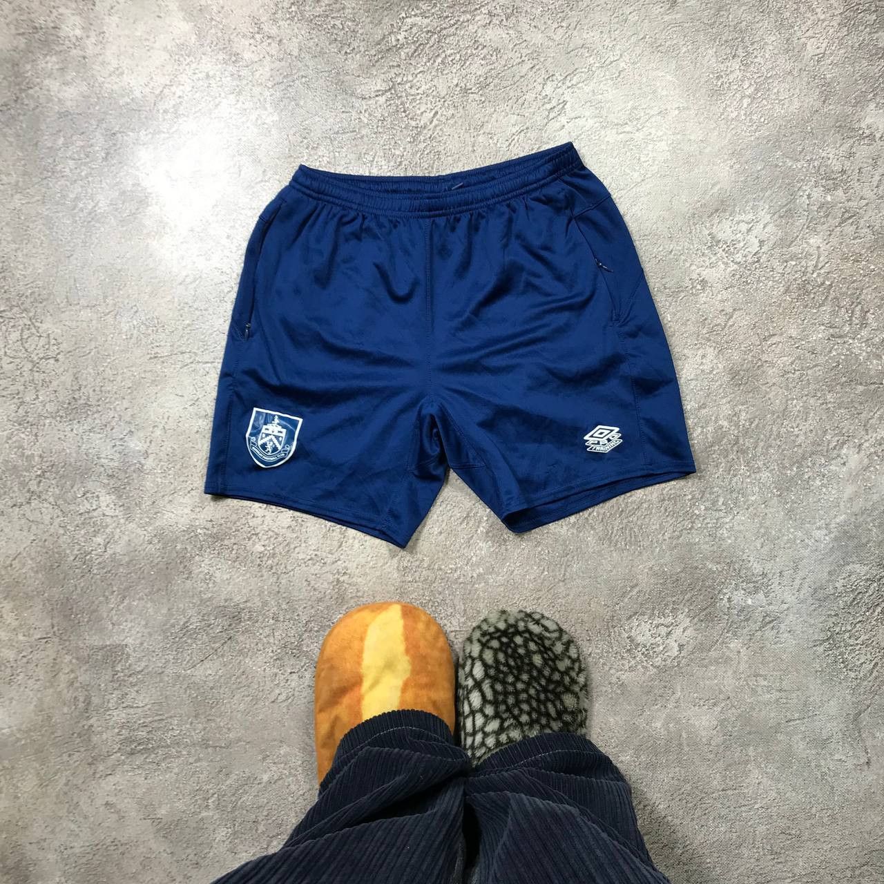 Umbro vintage Umbro shorts swoosh streetwear japan Y2K Size US 28 / EU 44 - 1 Thumbnail