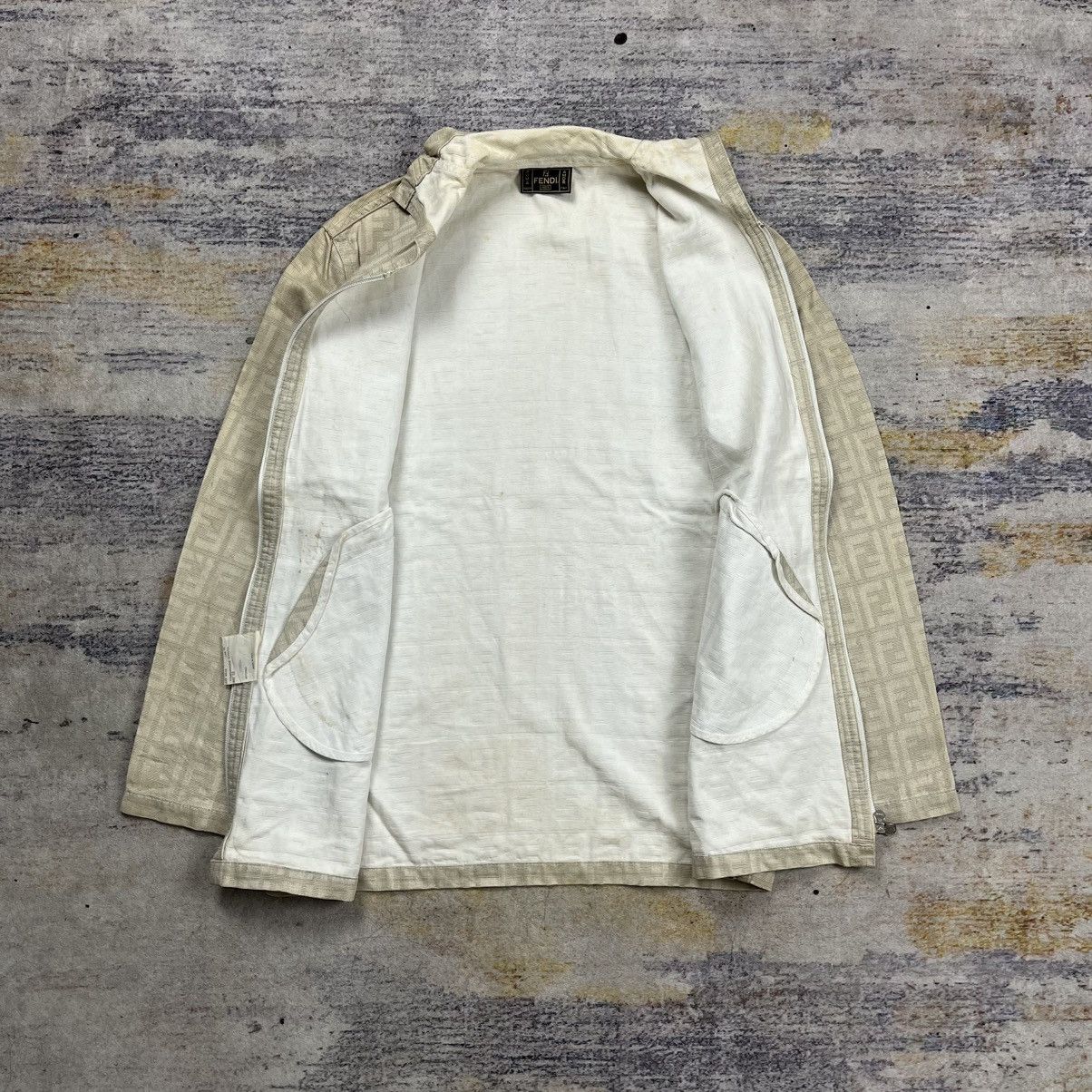 Fendi Vintage Fendi ff monogram jacket Size US M / EU 48-50 / 2 - 8 Thumbnail